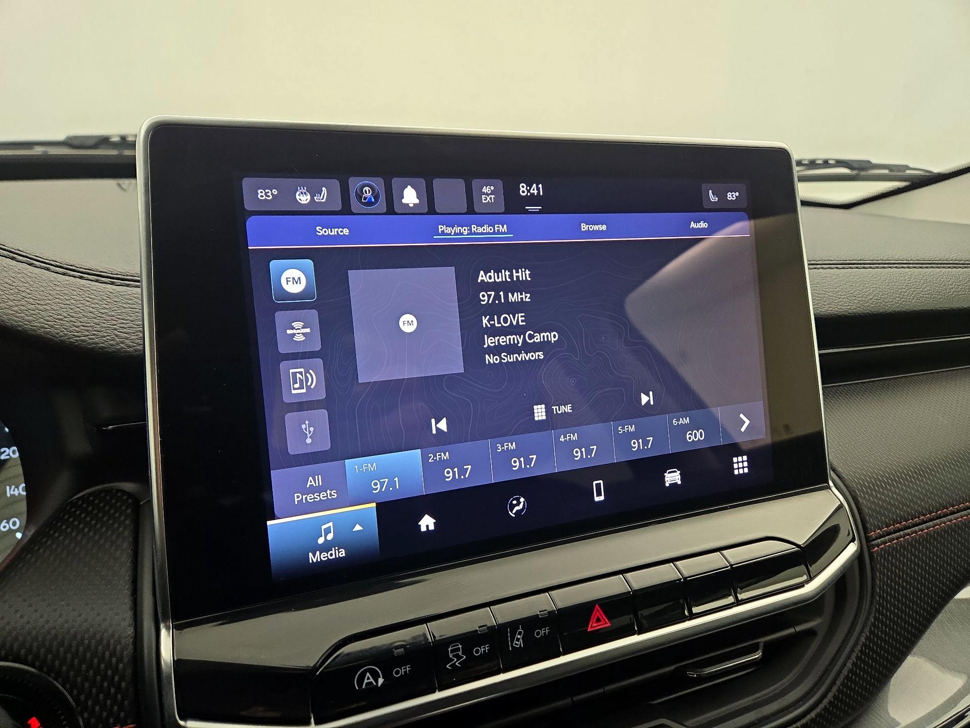 Thumbnail: 2022 Jeep Compass - 15