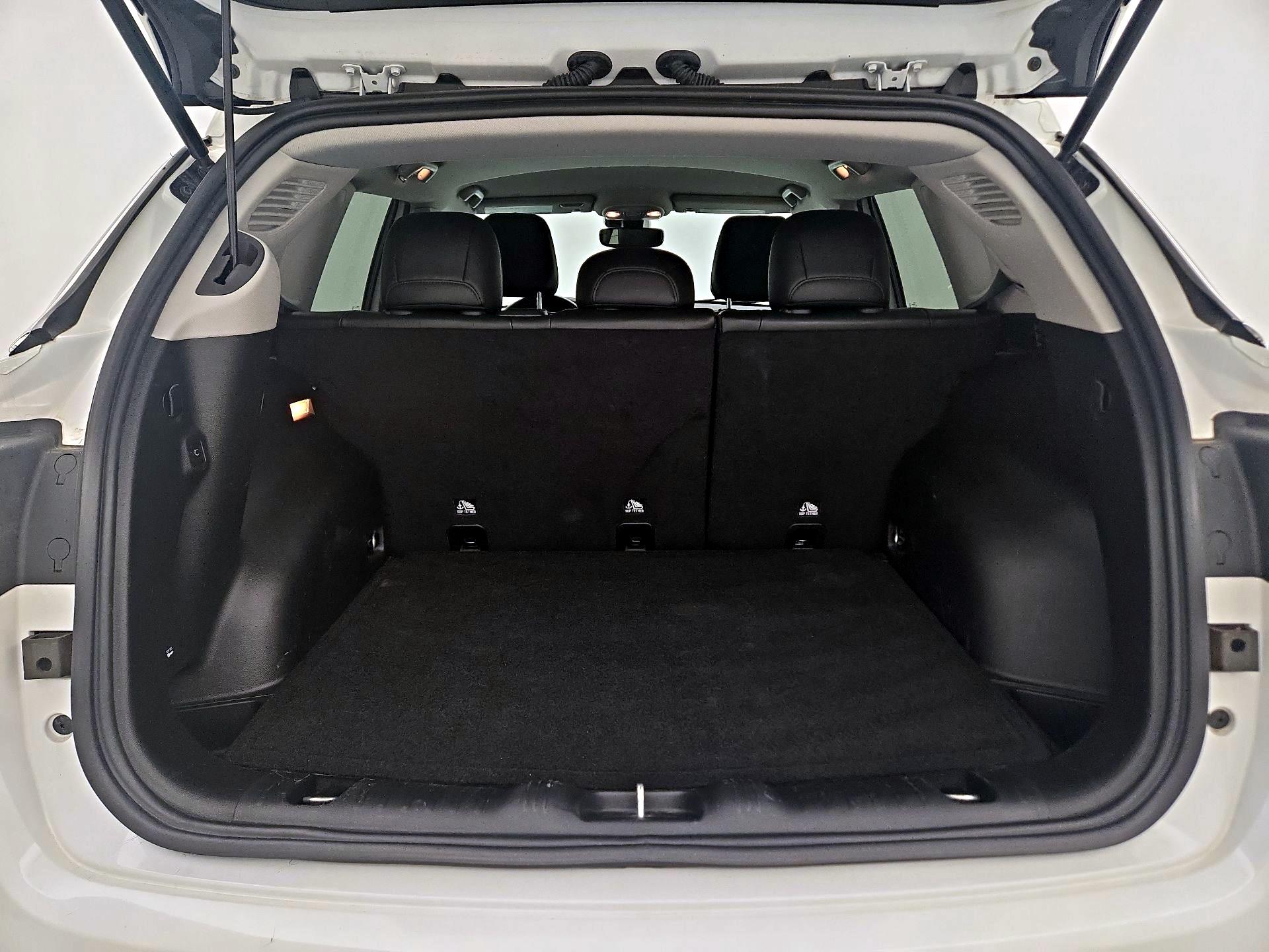 Thumbnail: 2022 Jeep Compass - 20