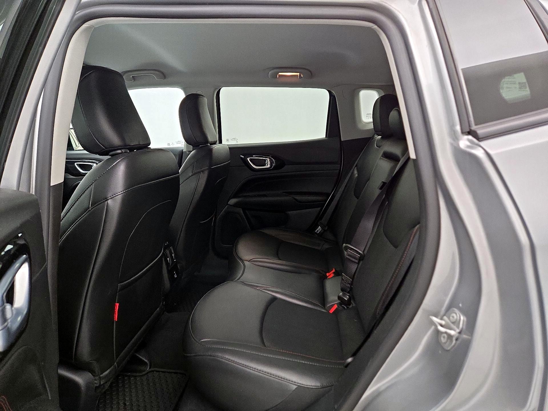 Thumbnail: 2022 Jeep Compass - 19