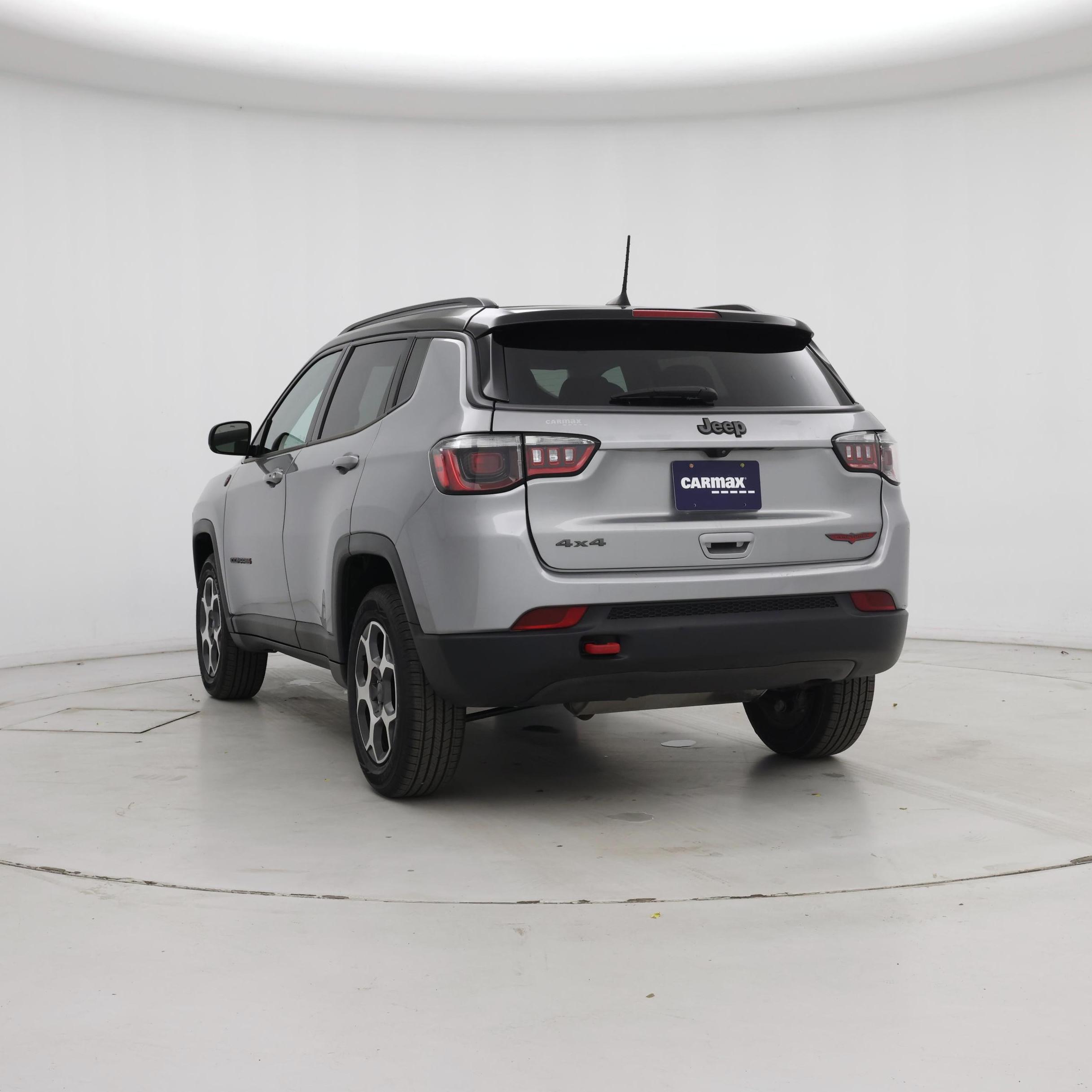 Thumbnail: 2022 Jeep Compass - 4