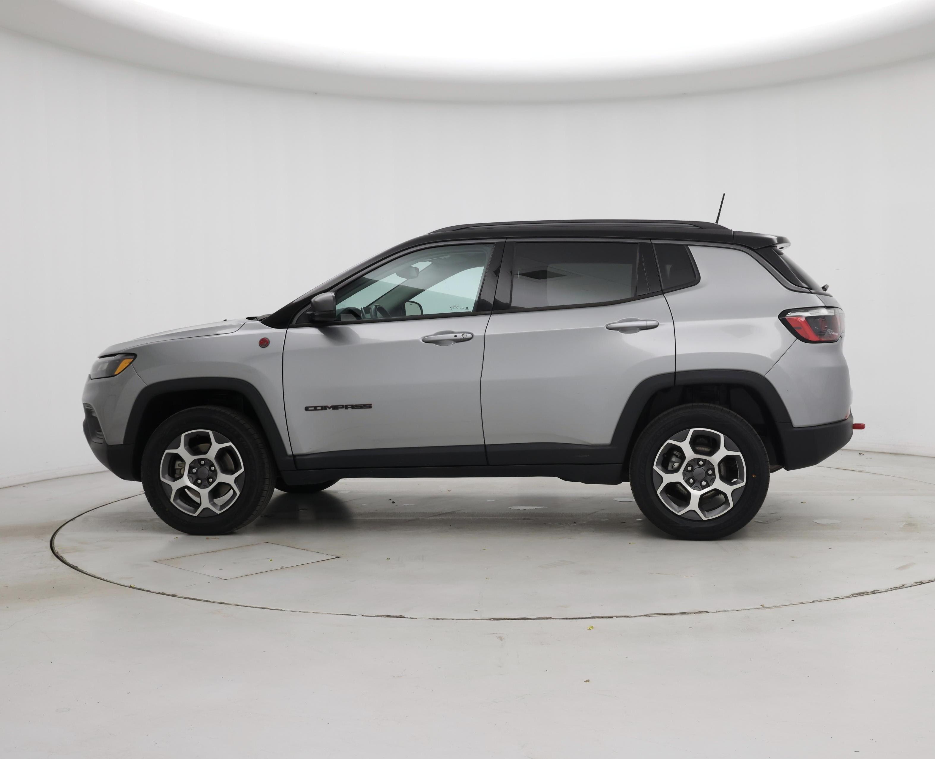 Thumbnail: 2022 Jeep Compass - 7