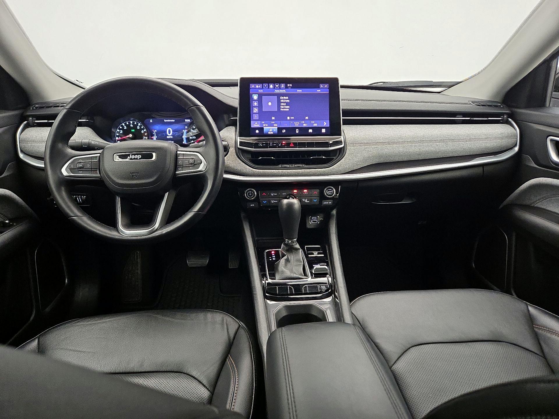 Thumbnail: 2022 Jeep Compass - 9