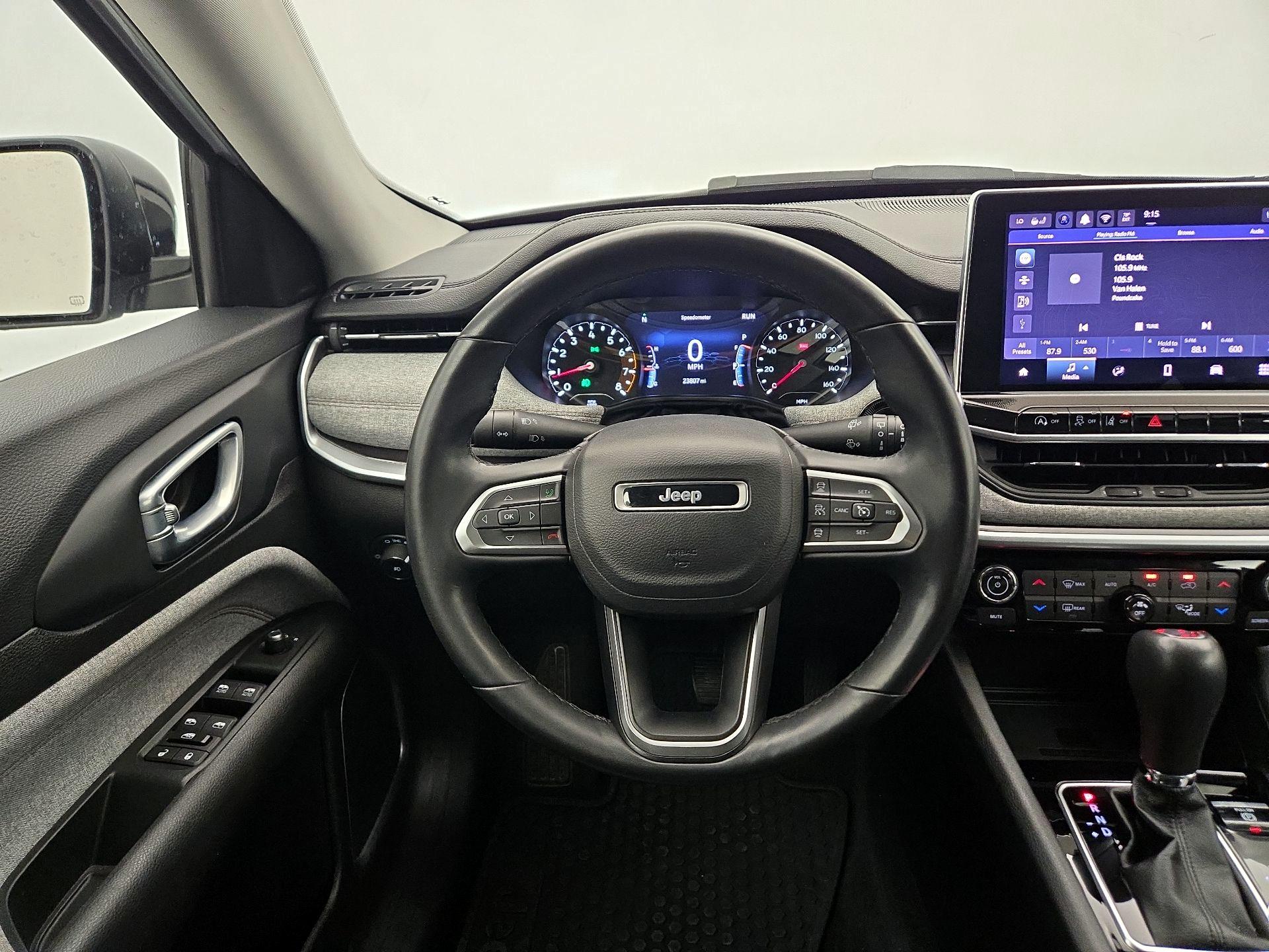 Thumbnail: 2022 Jeep Compass - 10