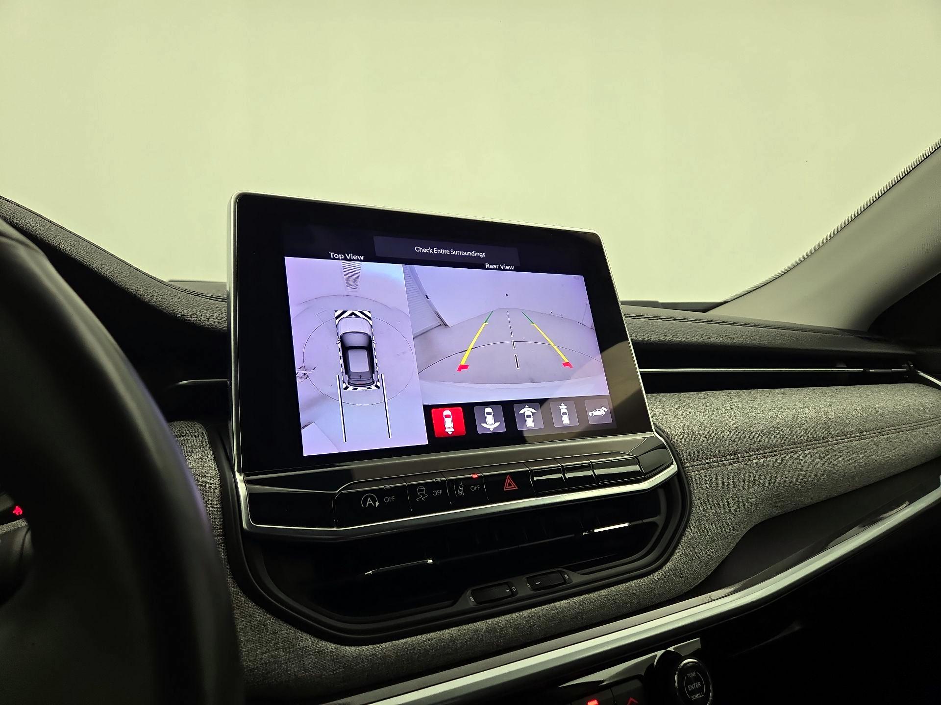 Thumbnail: 2022 Jeep Compass - 14