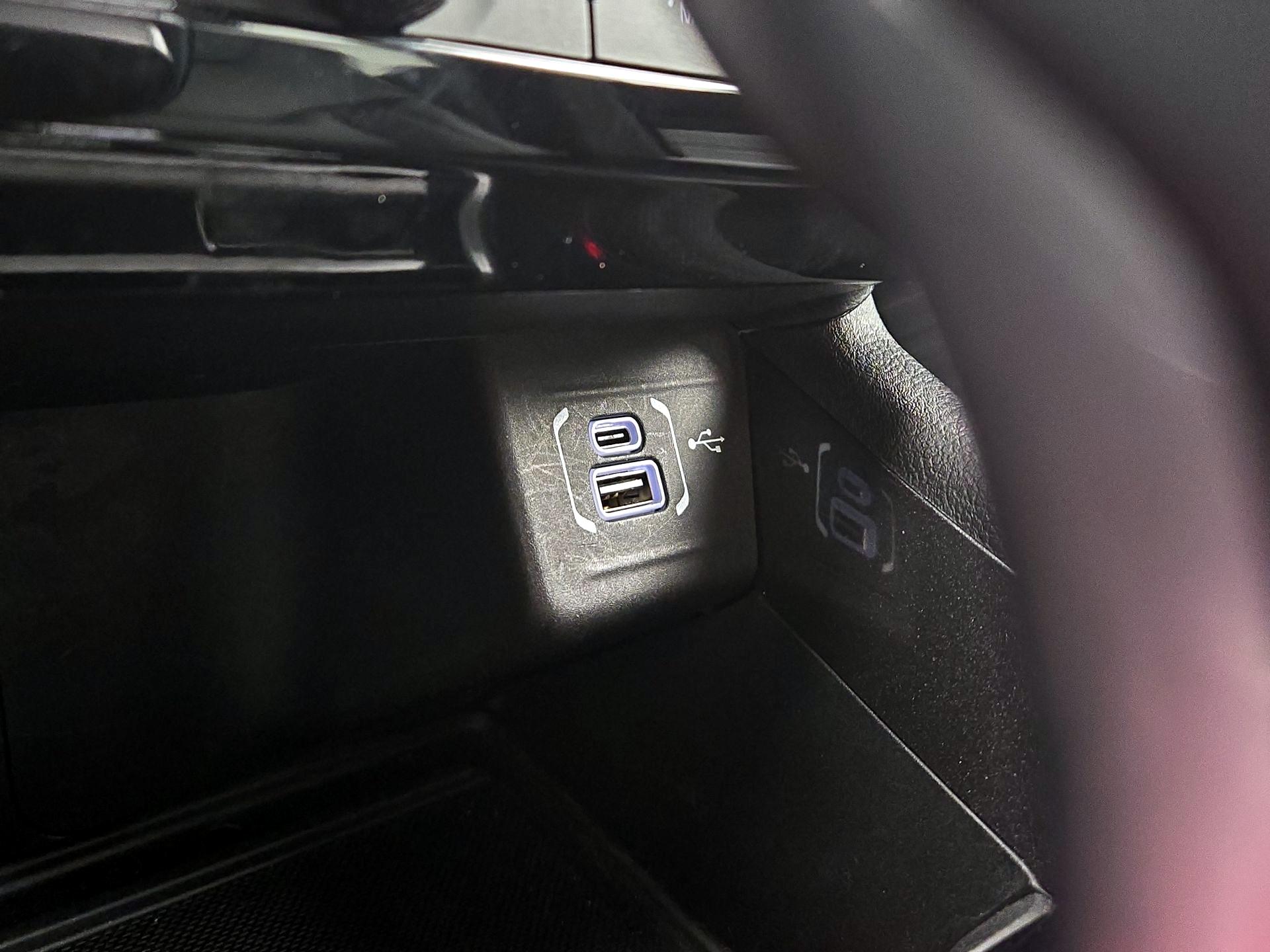 Thumbnail: 2022 Jeep Compass - 18