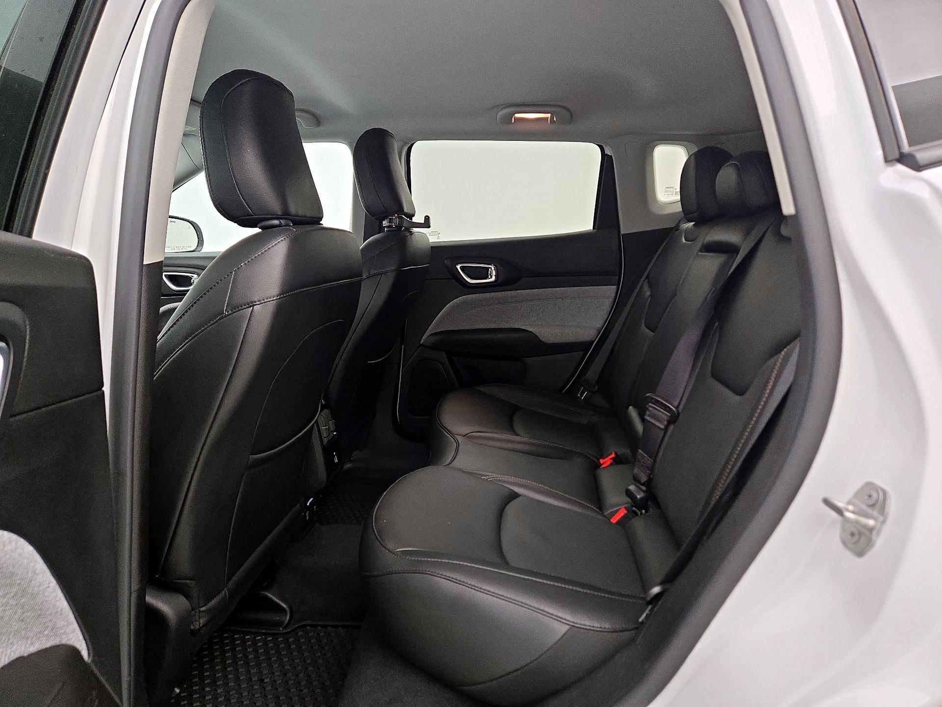 Thumbnail: 2022 Jeep Compass - 19