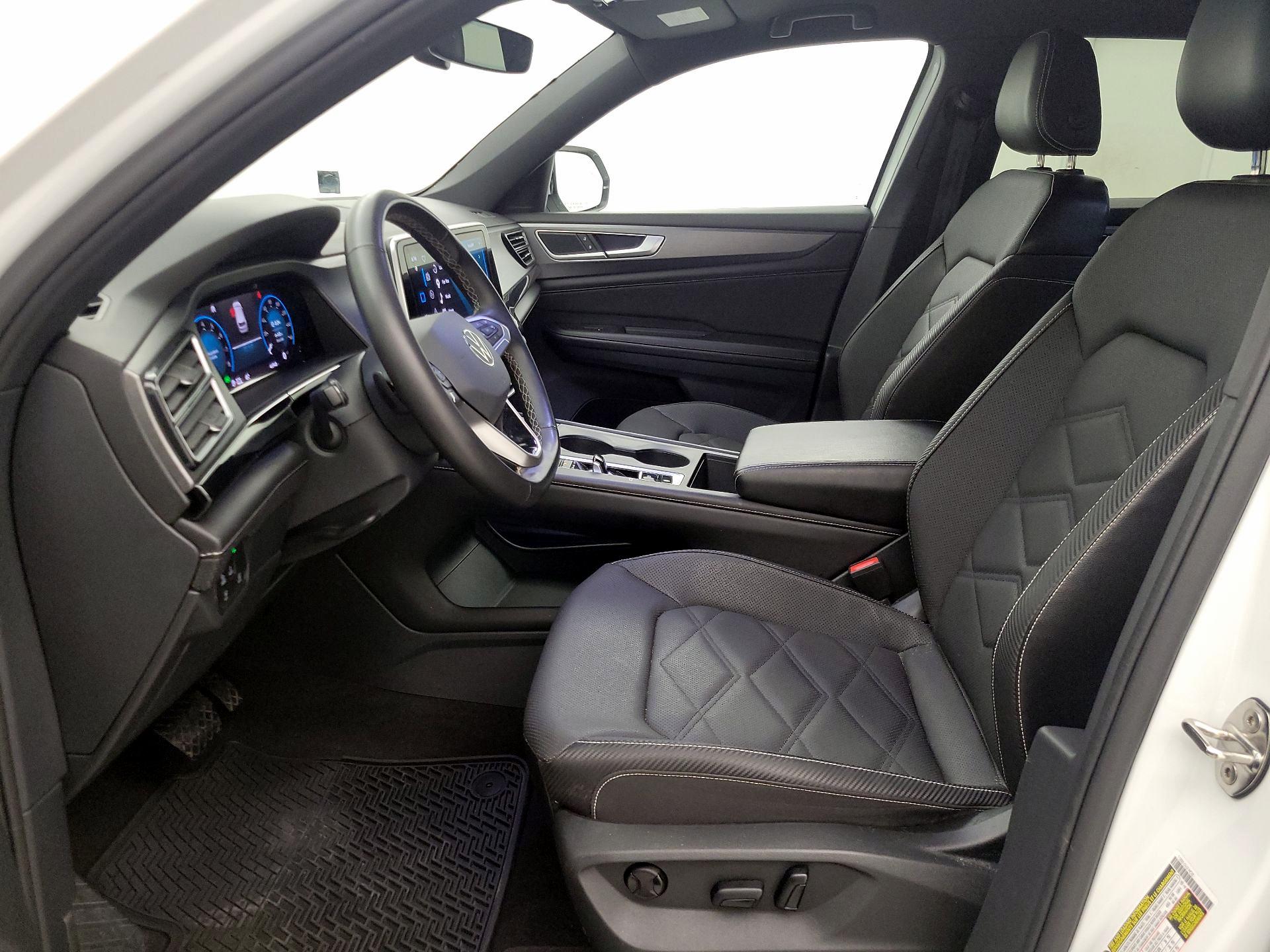 Thumbnail: 2024 Volkswagen Atlas - 9