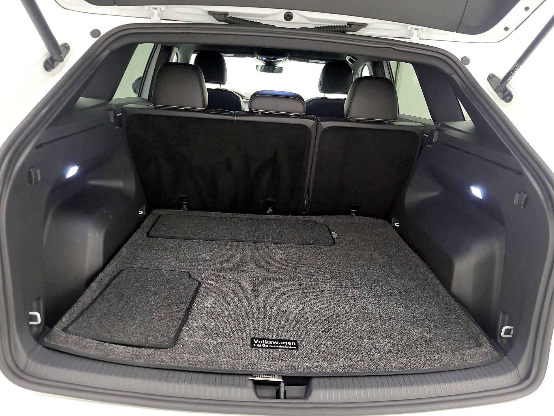 Thumbnail: 2024 Volkswagen Atlas - 18