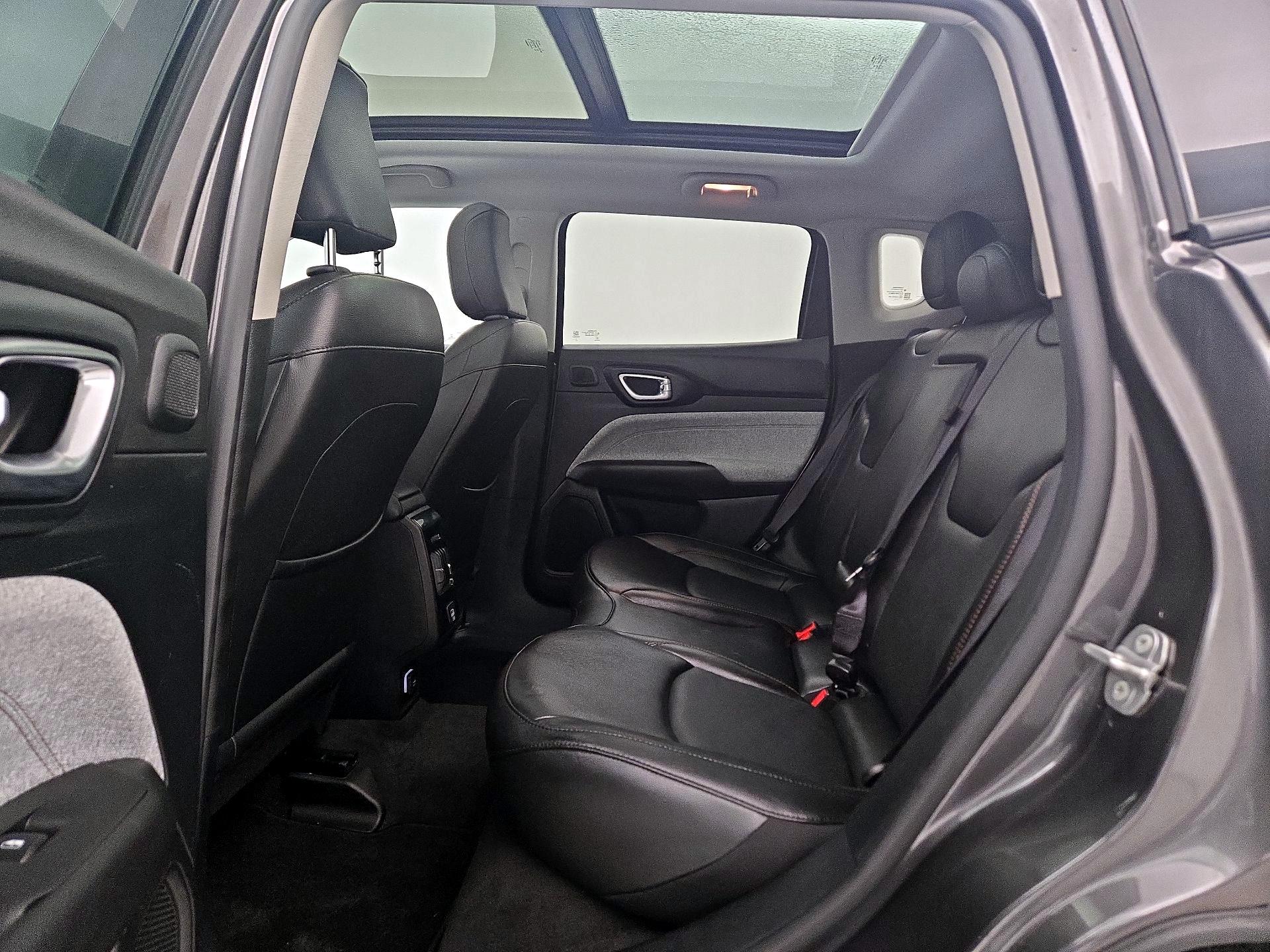 Thumbnail: 2022 Jeep Compass - 20