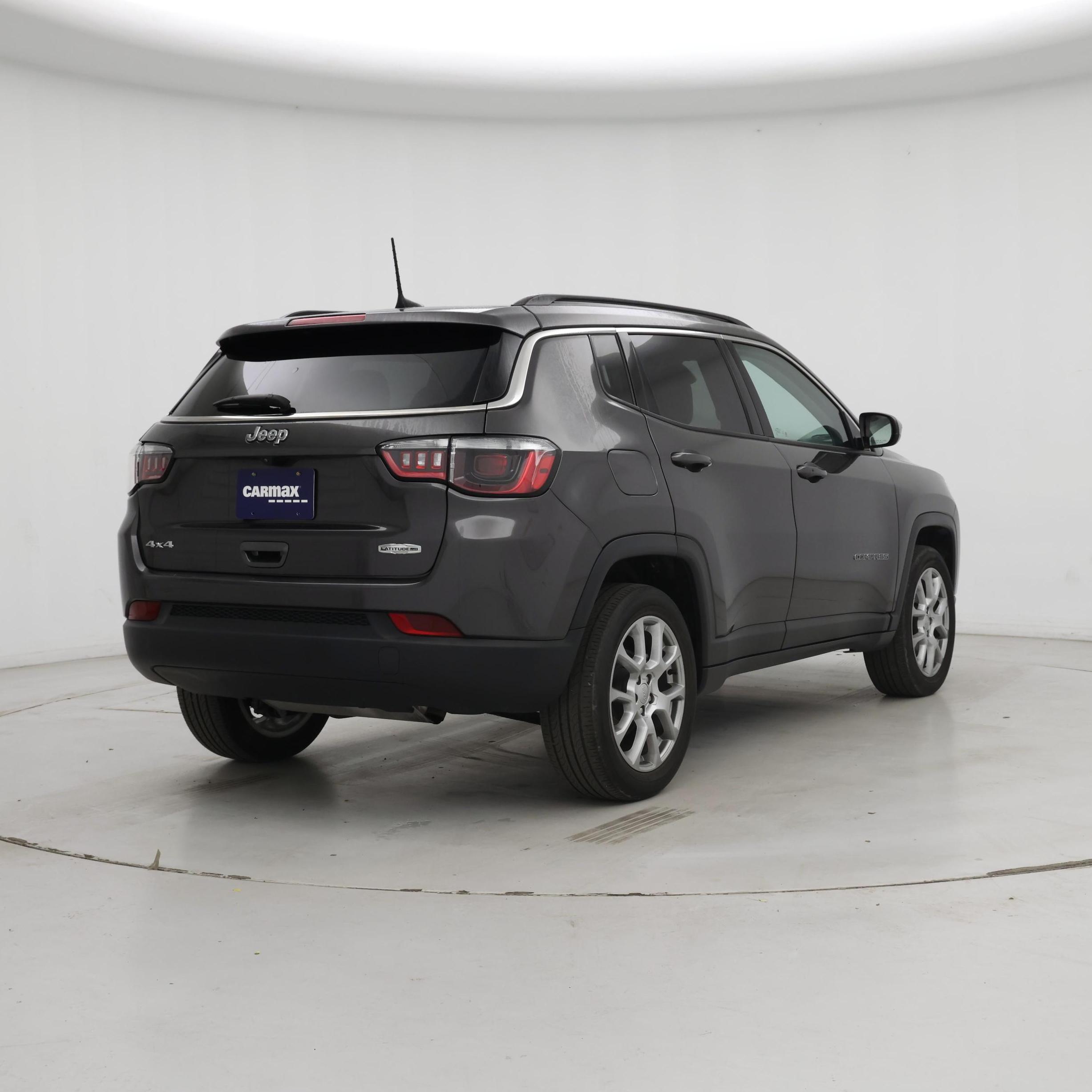 Thumbnail: 2022 Jeep Compass - 8