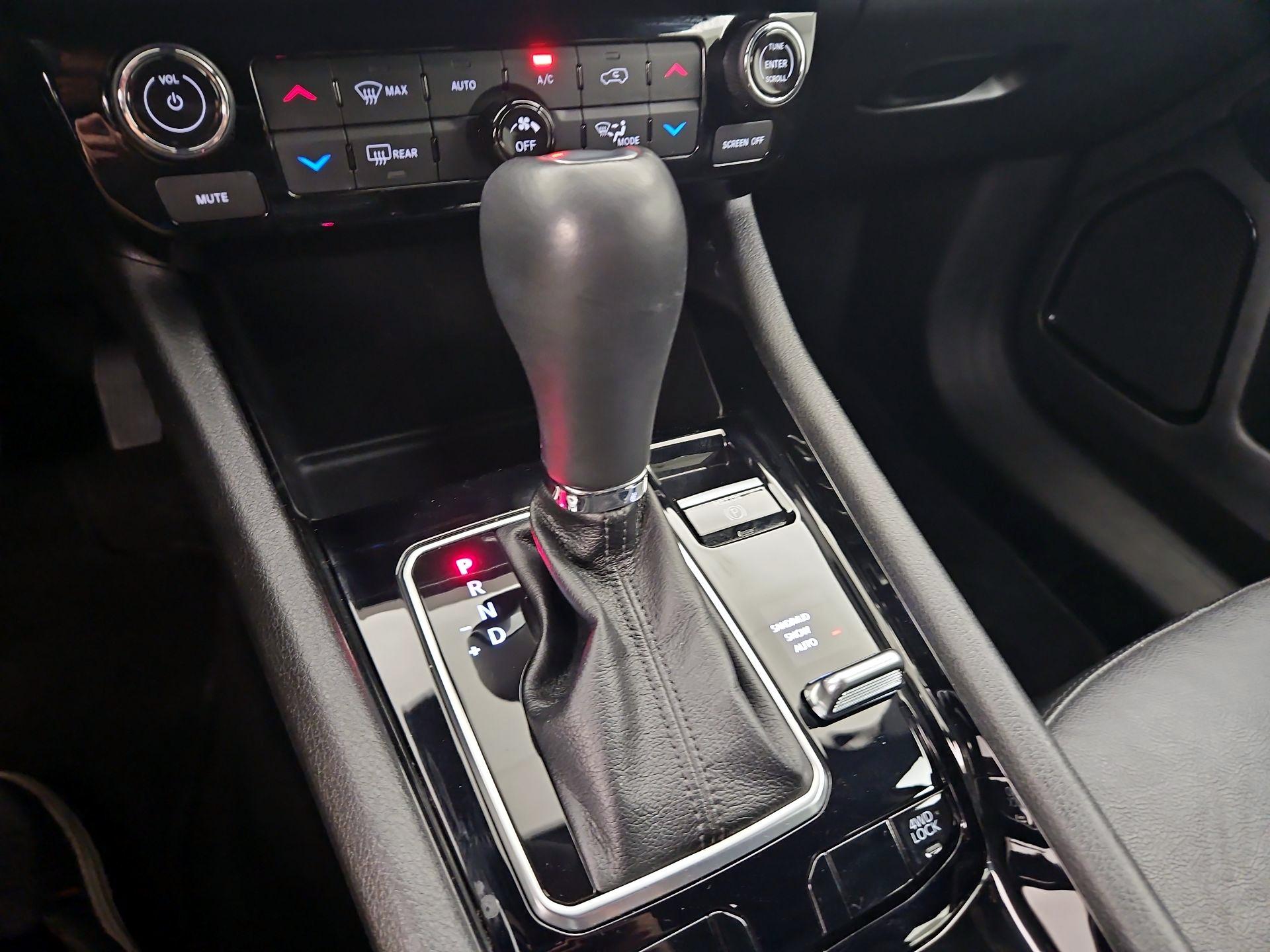 Thumbnail: 2022 Jeep Compass - 17