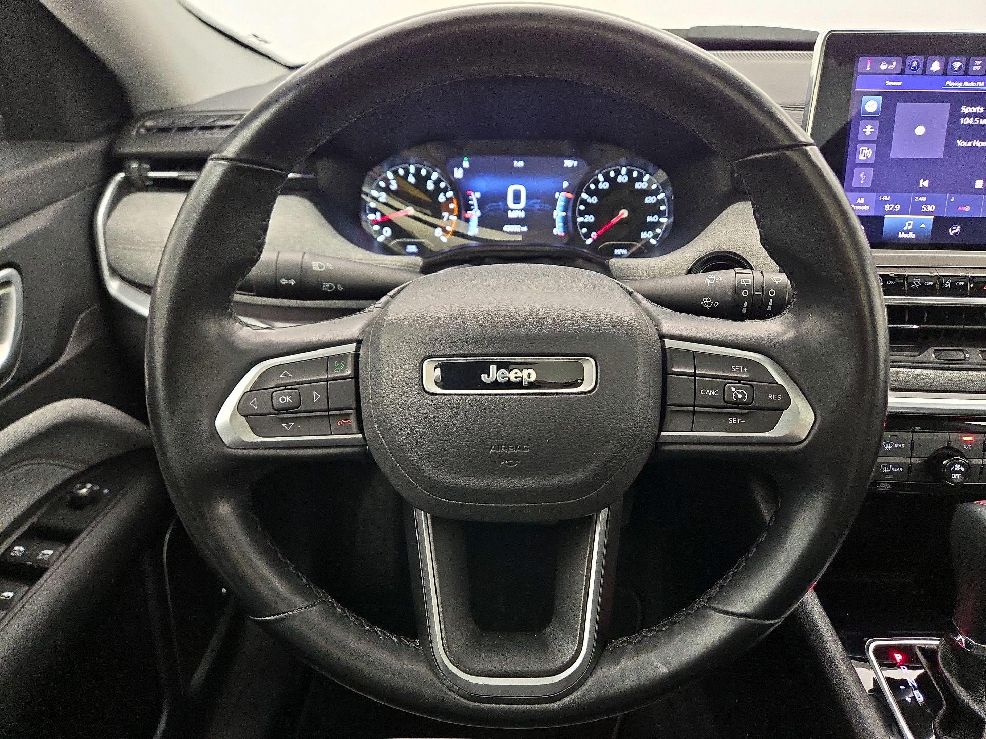 Thumbnail: 2022 Jeep Compass - 10