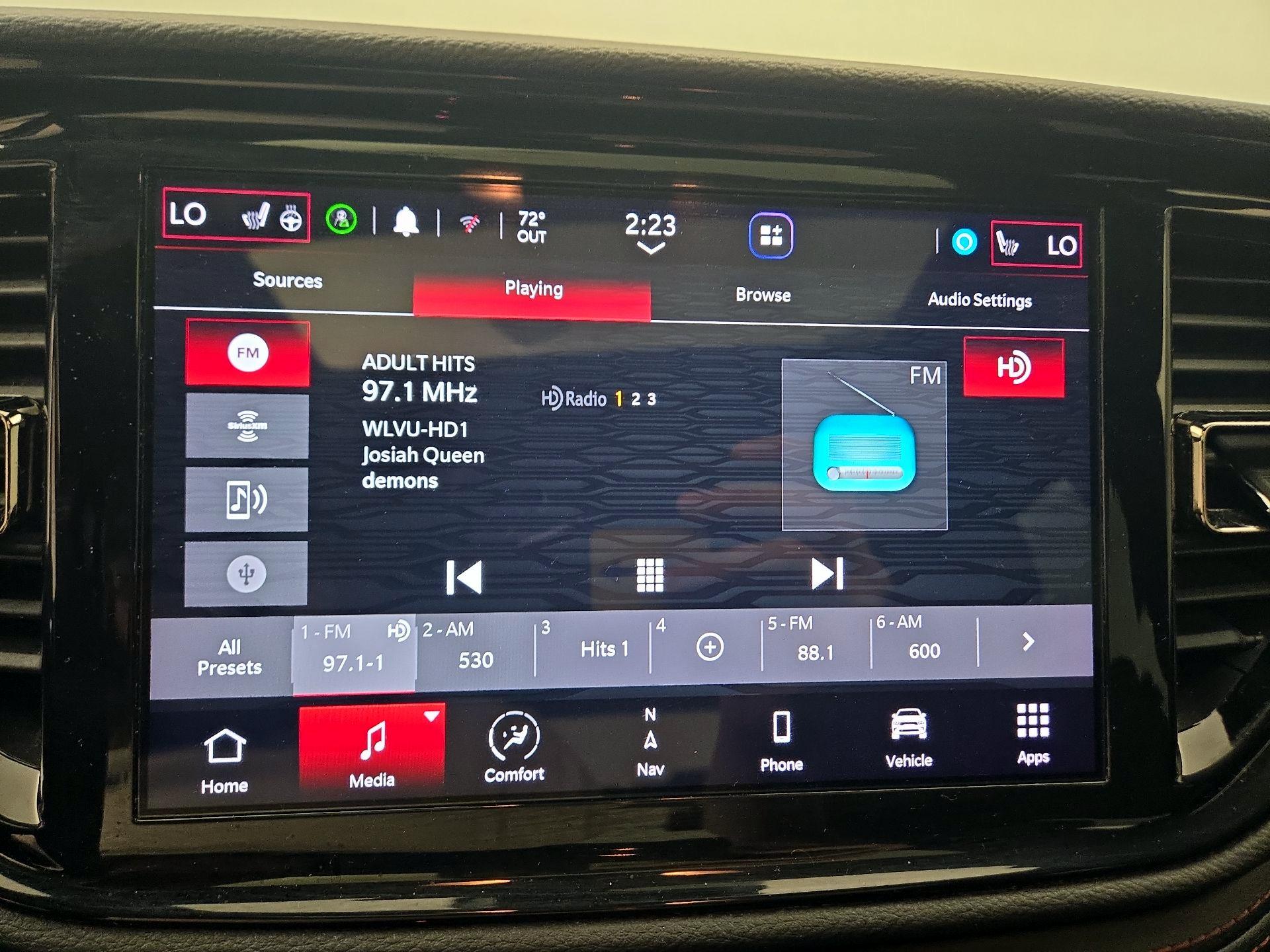 Thumbnail: 2023 Dodge Durango - 16