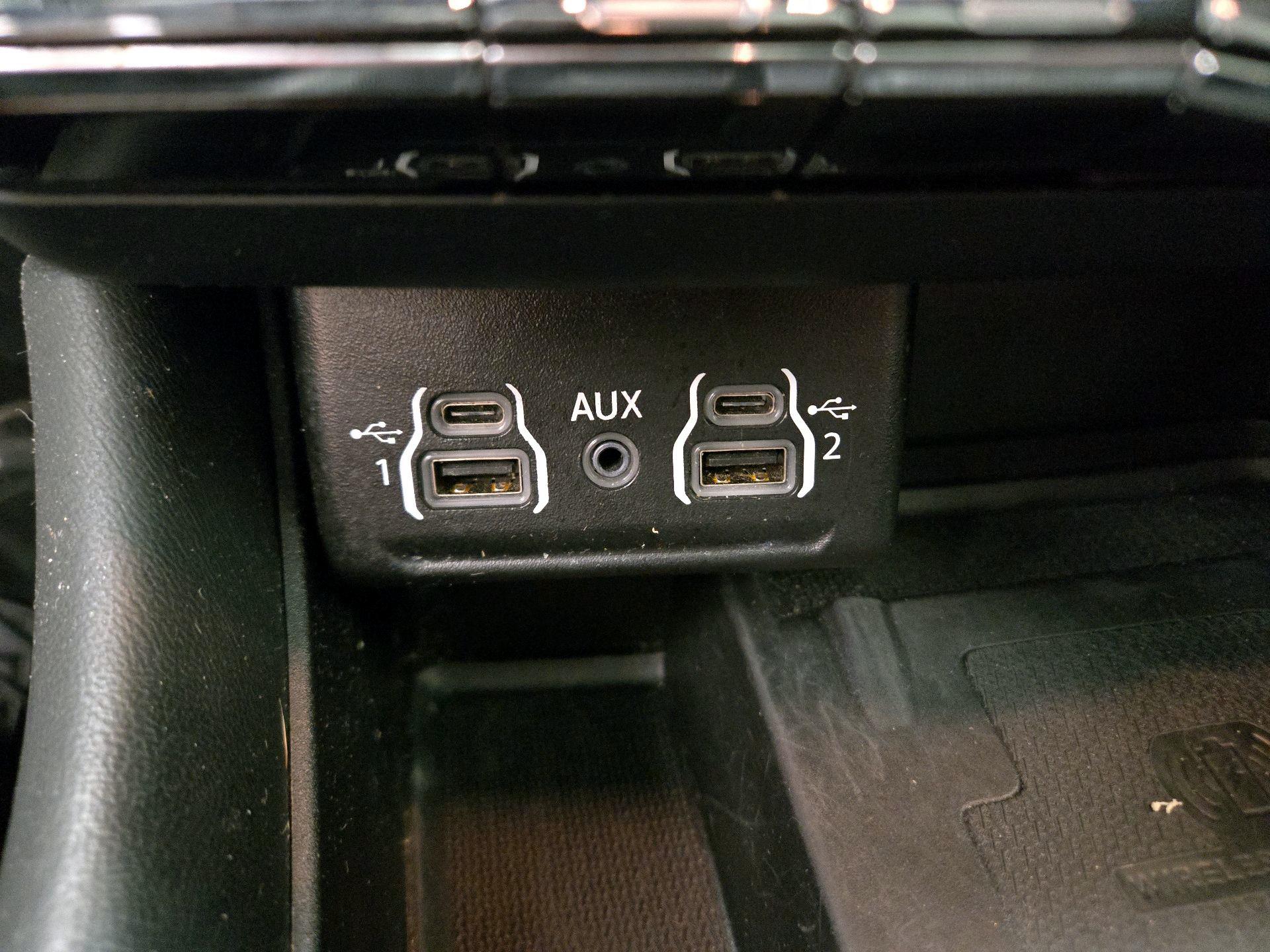 Thumbnail: 2023 Dodge Durango - 19