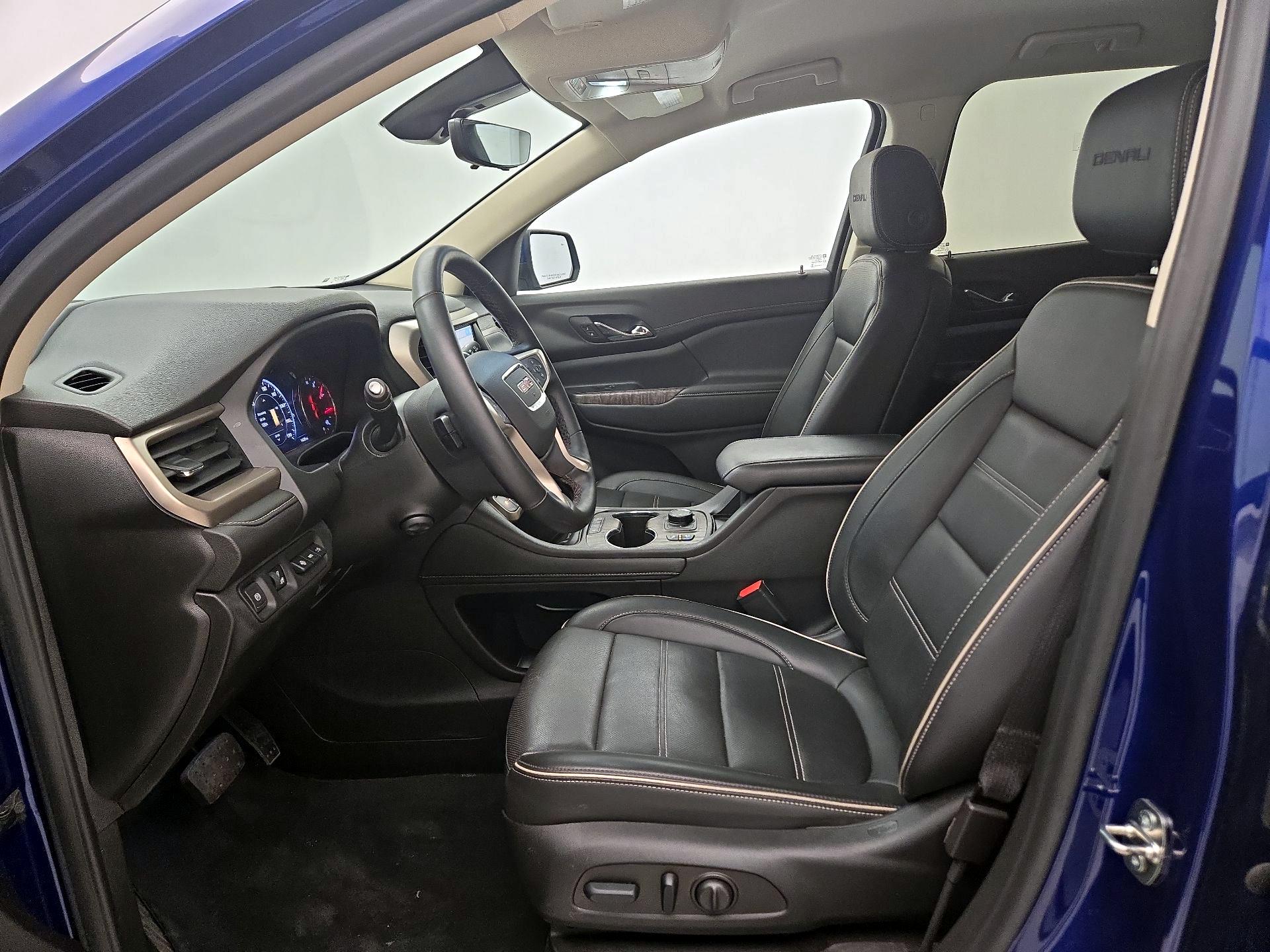 Thumbnail: 2023 GMC Acadia - 11