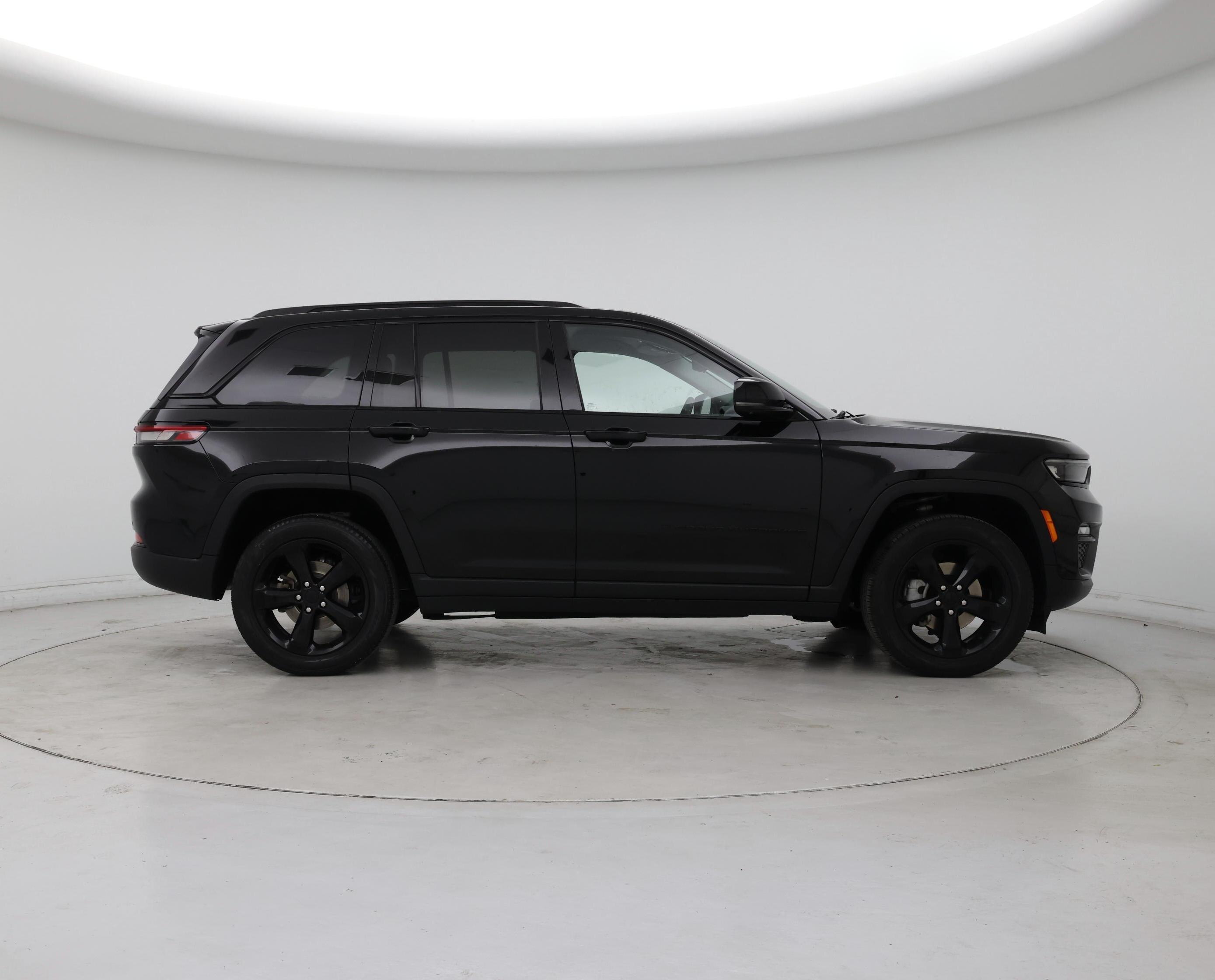 Thumbnail: 2023 Jeep Grand Cherokee - 7