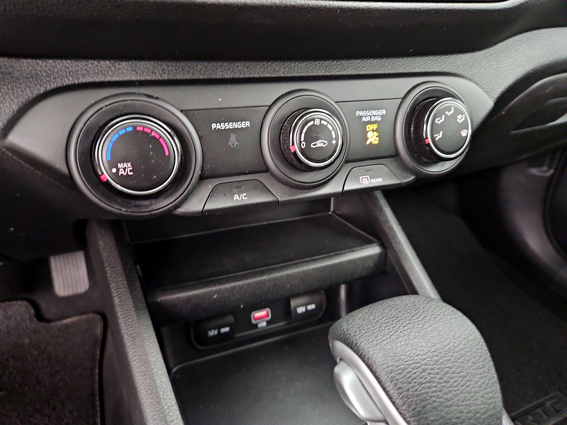 Thumbnail: 2023 Kia Forte - 16