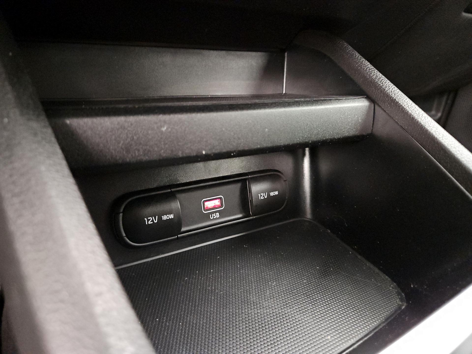 Thumbnail: 2023 Kia Forte - 18