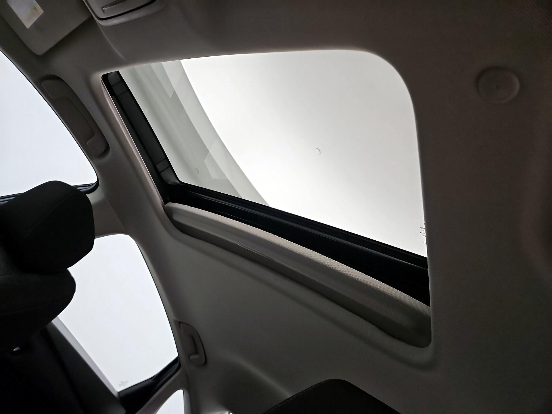 Thumbnail: 2023 Honda Accord - 18