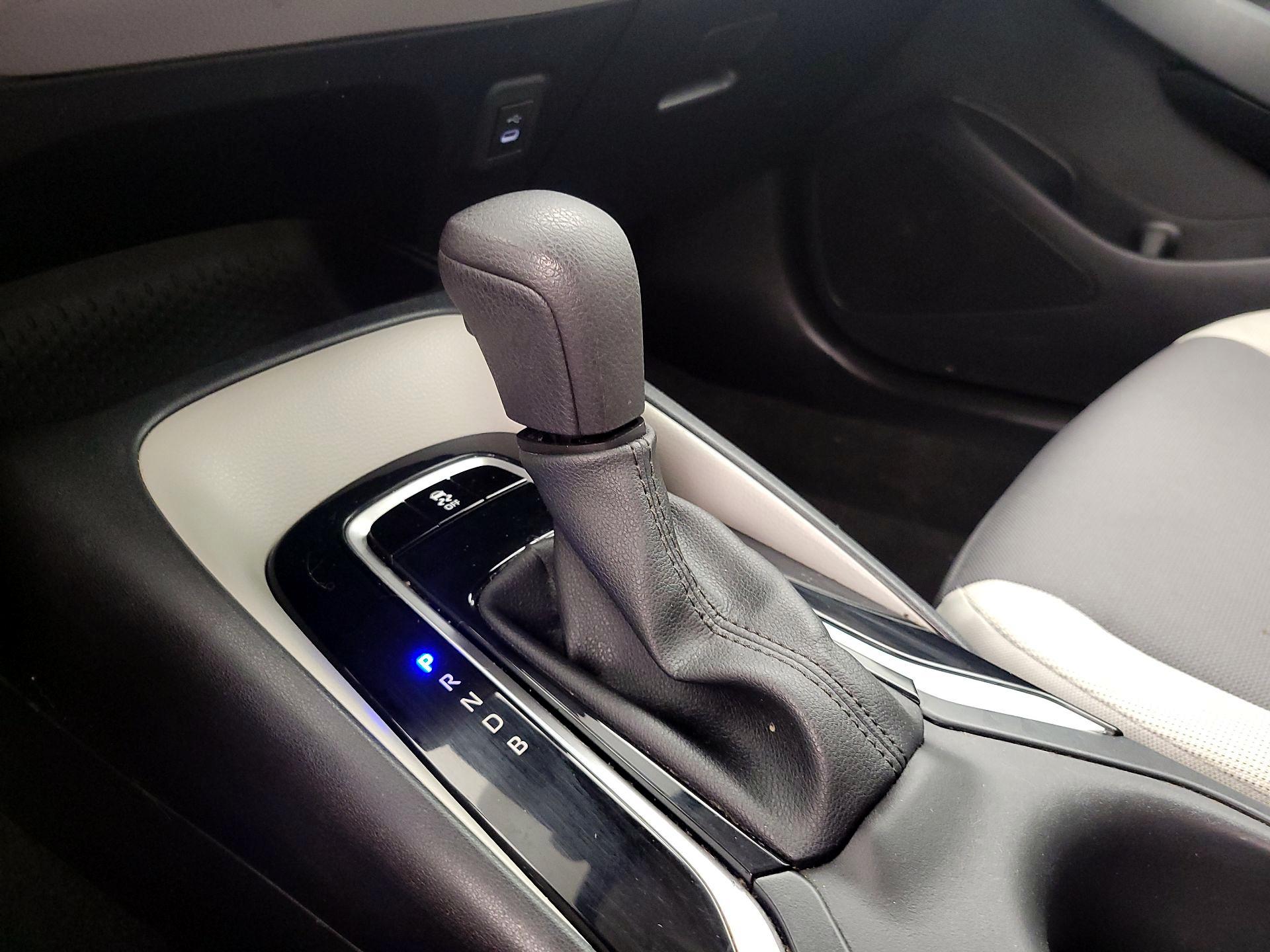 Thumbnail: 2023 Toyota Corolla - 17