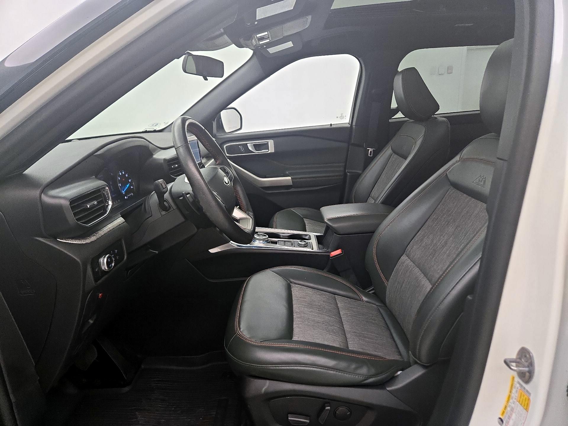 Thumbnail: 2023 Ford Explorer - 11