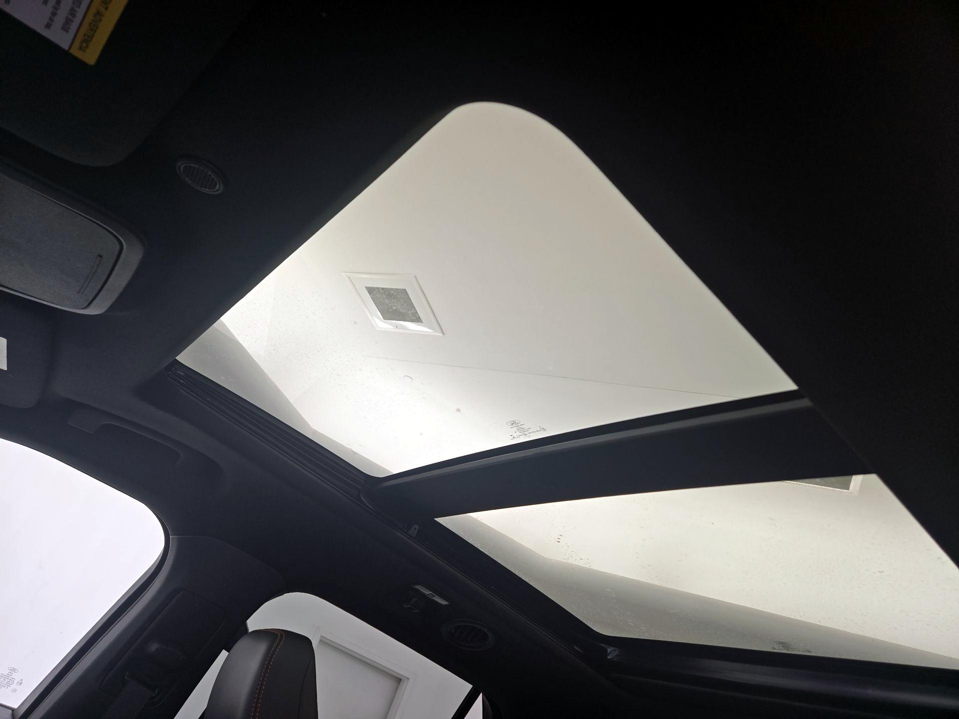 Thumbnail: 2023 Ford Explorer - 20