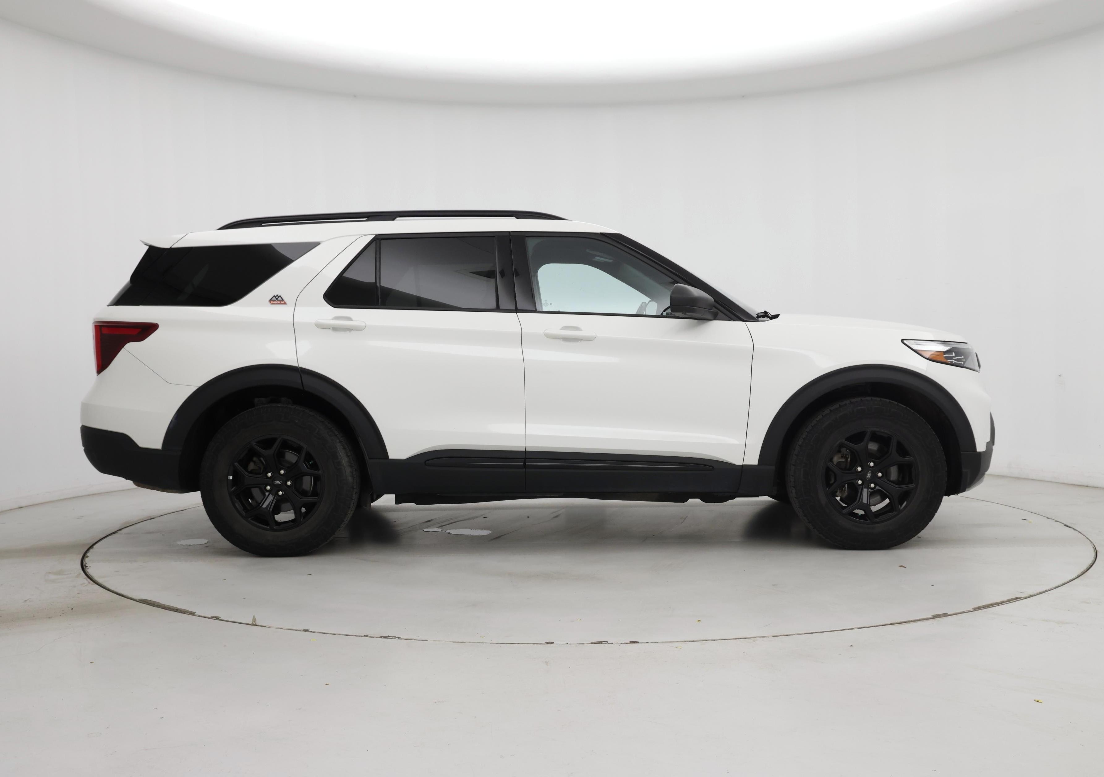 Thumbnail: 2023 Ford Explorer - 7