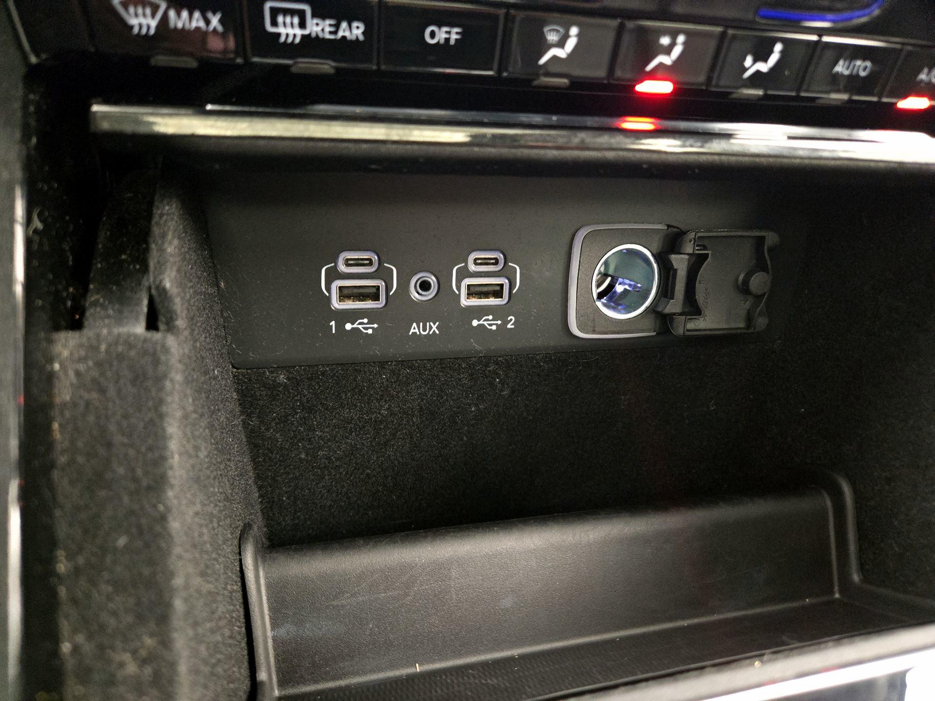 Thumbnail: 2022 Jeep Grand Cherokee L - 19