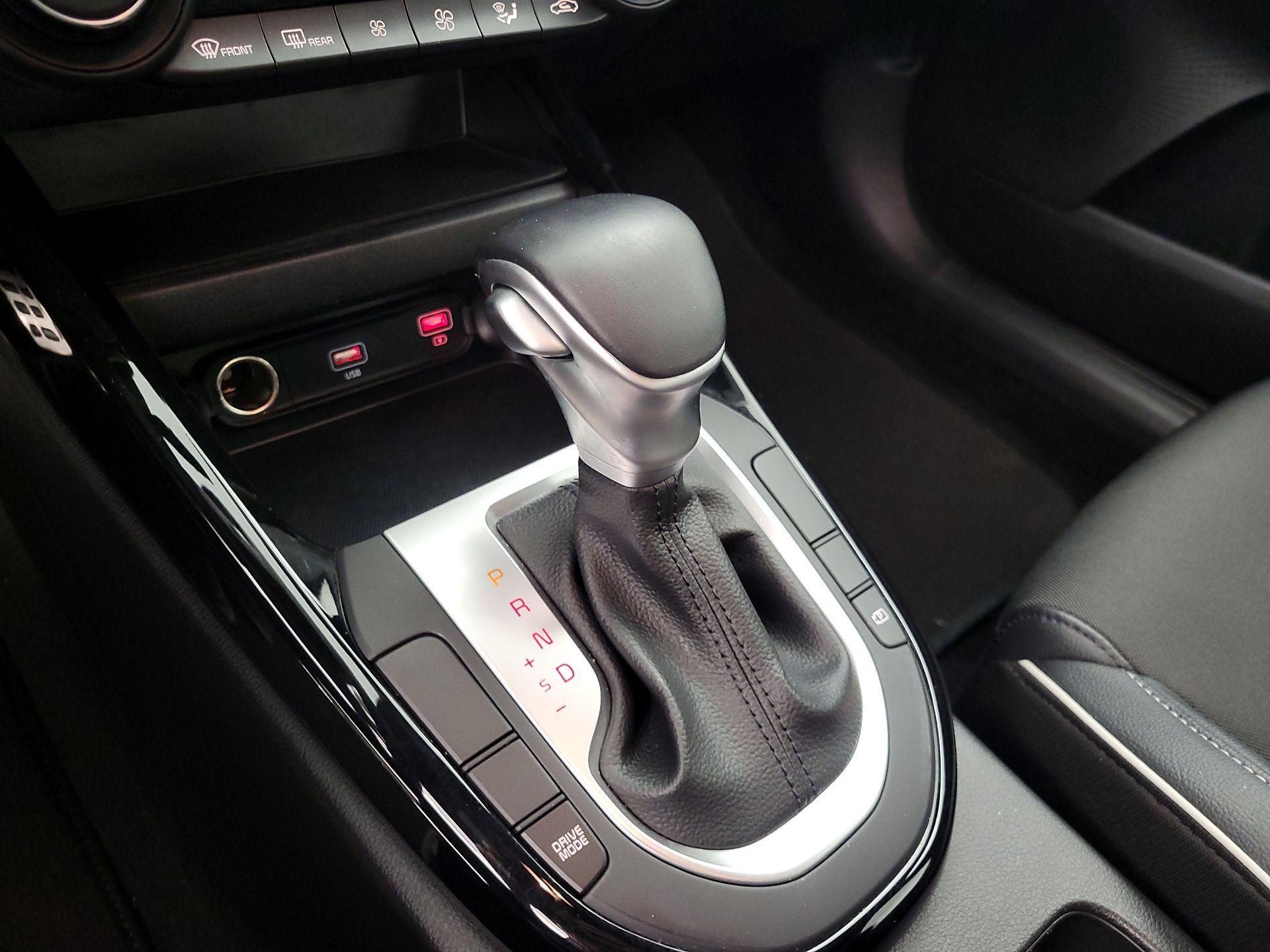 Thumbnail: 2024 Kia Forte - 18