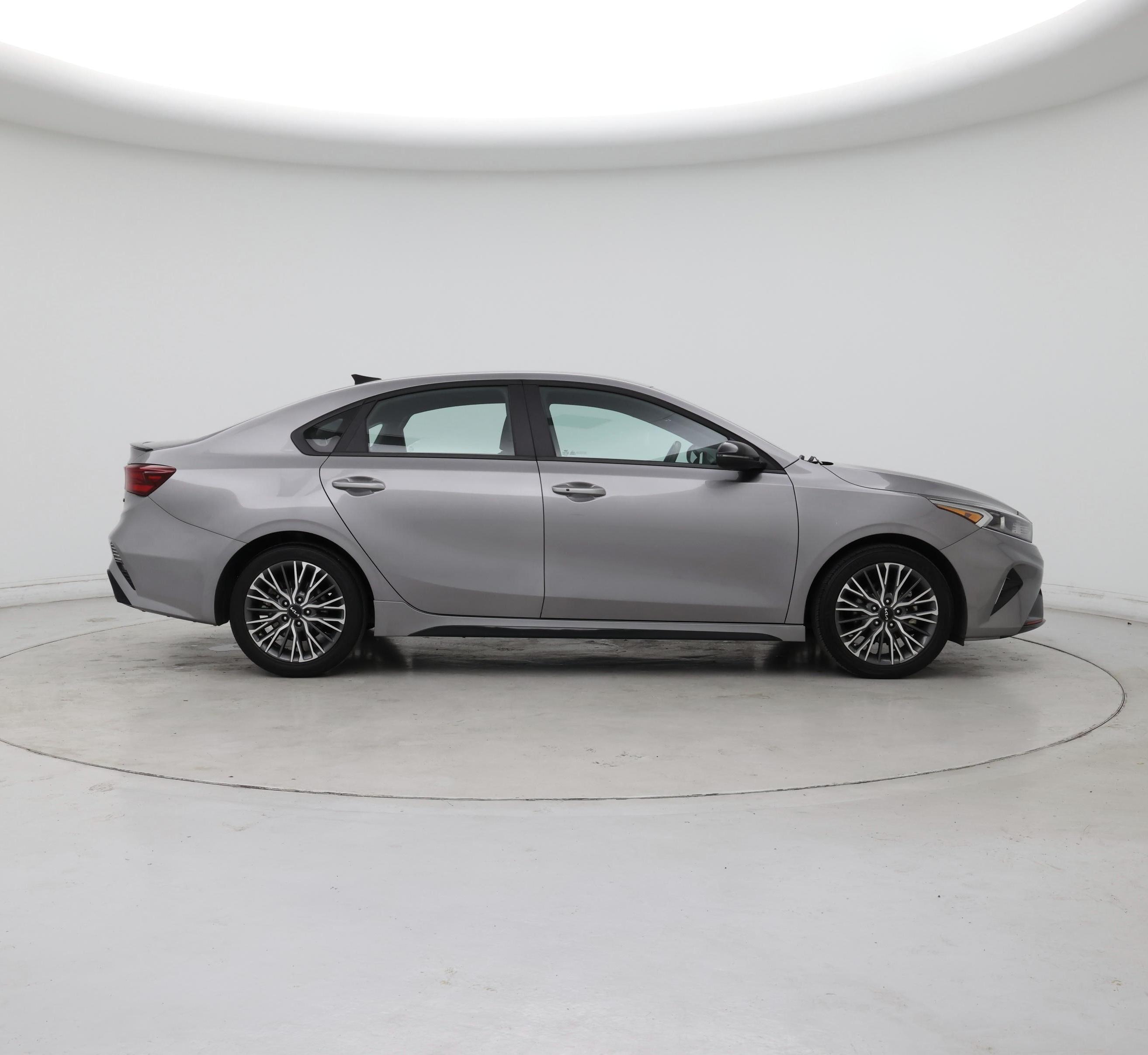 Thumbnail: 2024 Kia Forte - 7