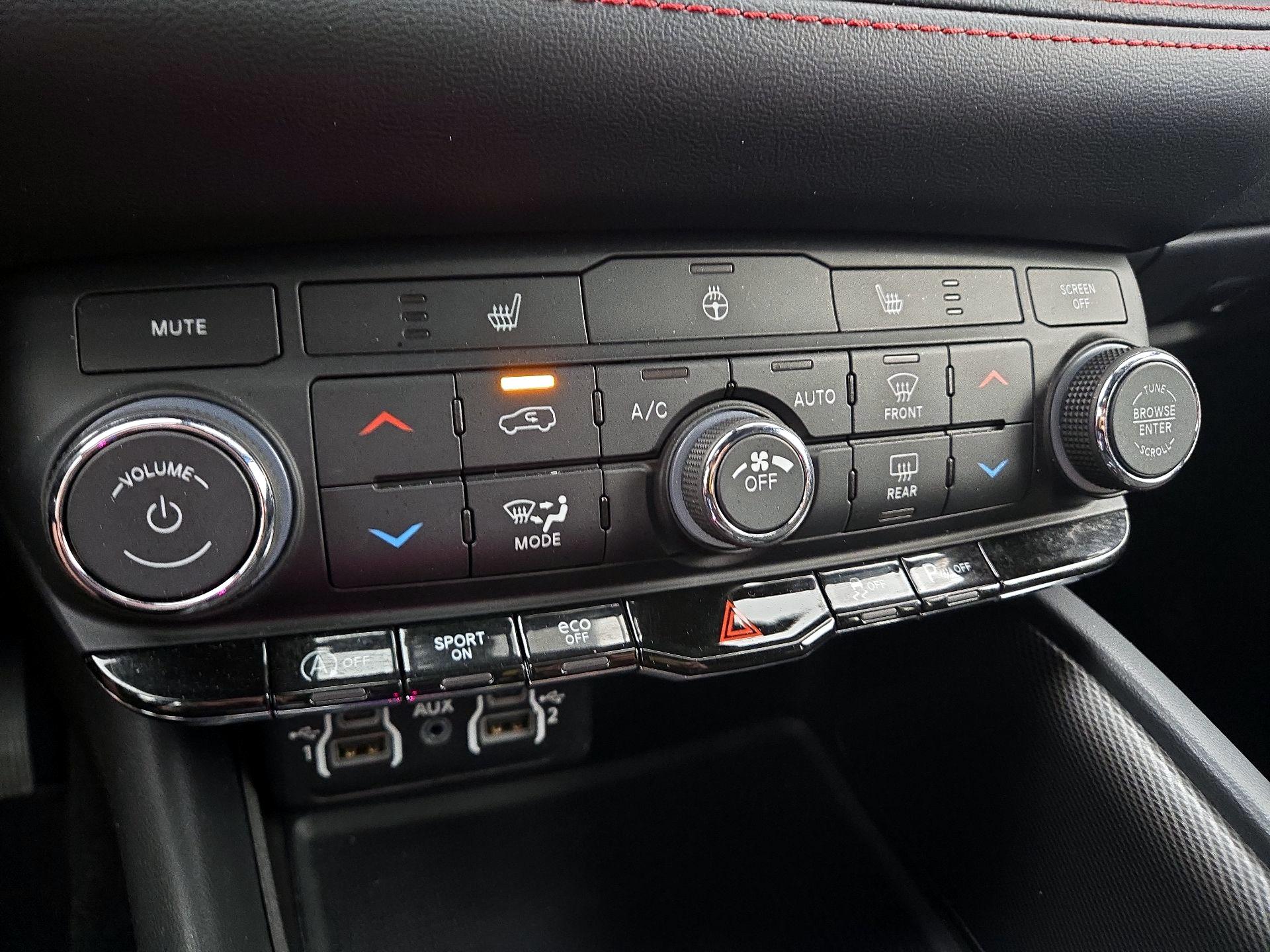 Thumbnail: 2023 Dodge Durango - 17