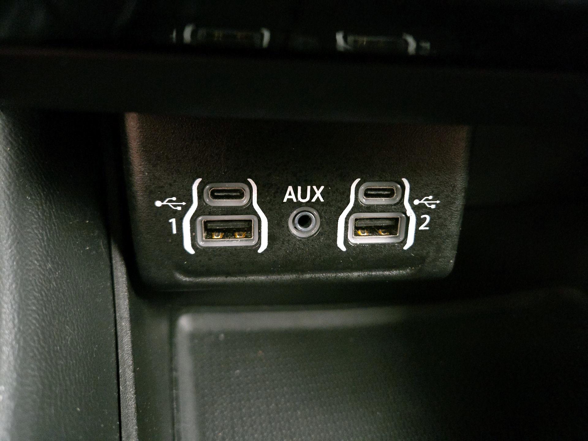 Thumbnail: 2023 Dodge Durango - 19