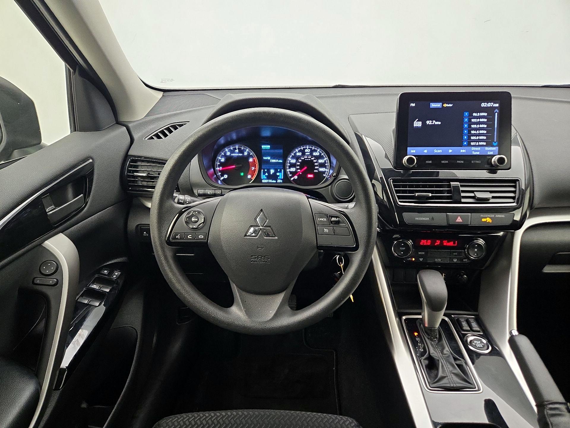 Thumbnail: 2023 Mitsubishi Eclipse Cross - 10