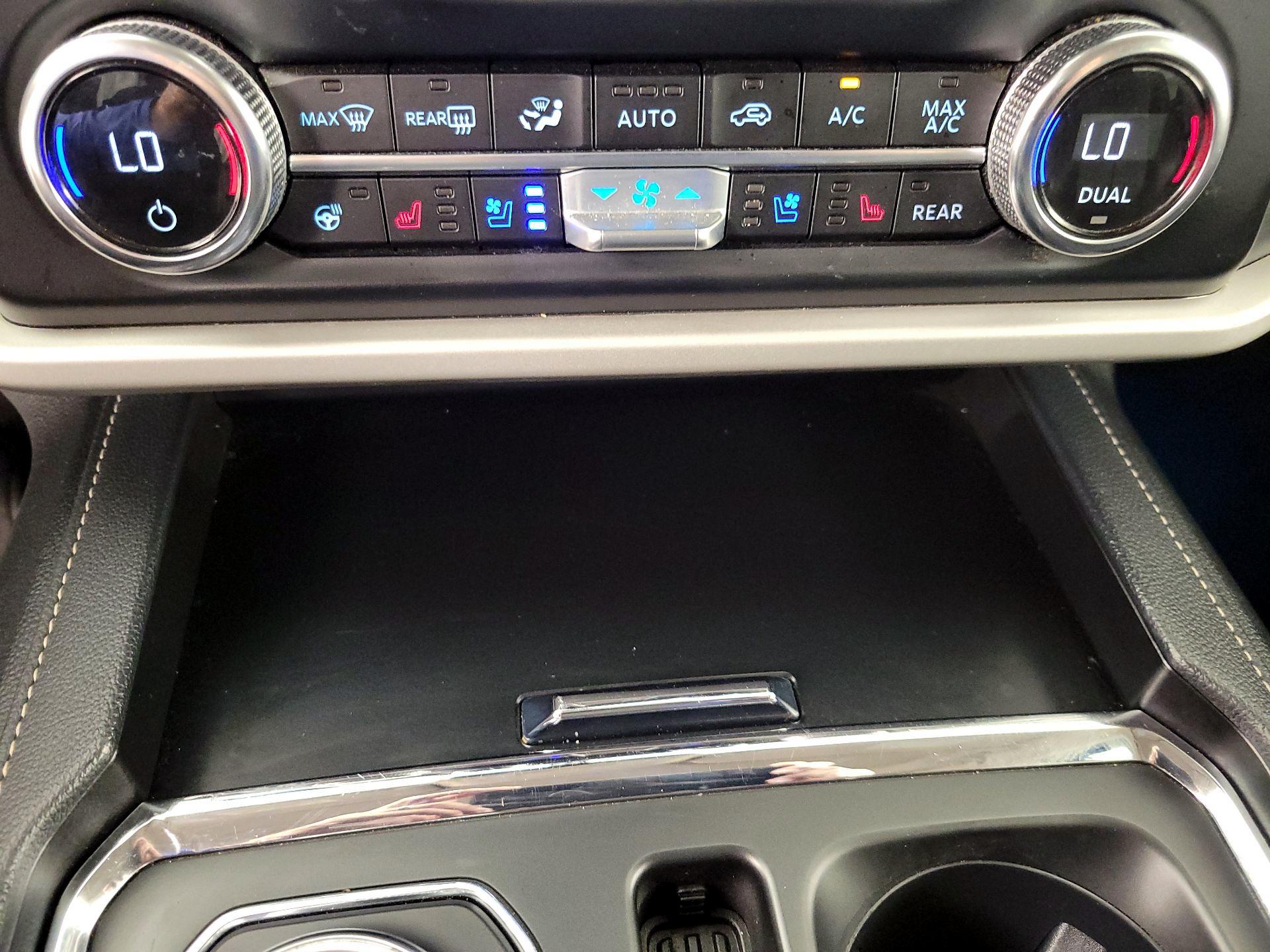 Thumbnail: 2024 Ford Expedition MAX - 17