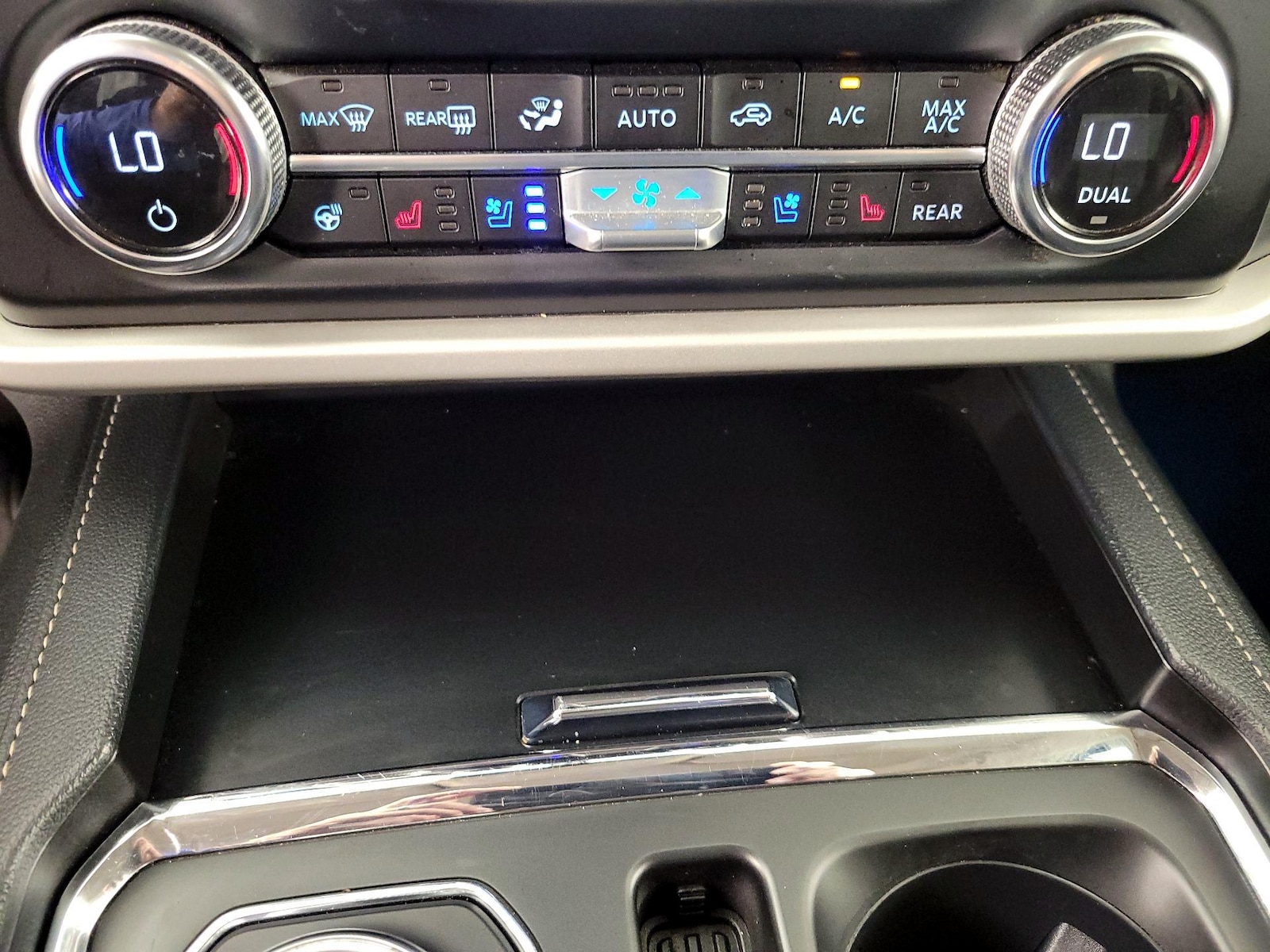 2024 Ford Expedition XLT - Photo 18