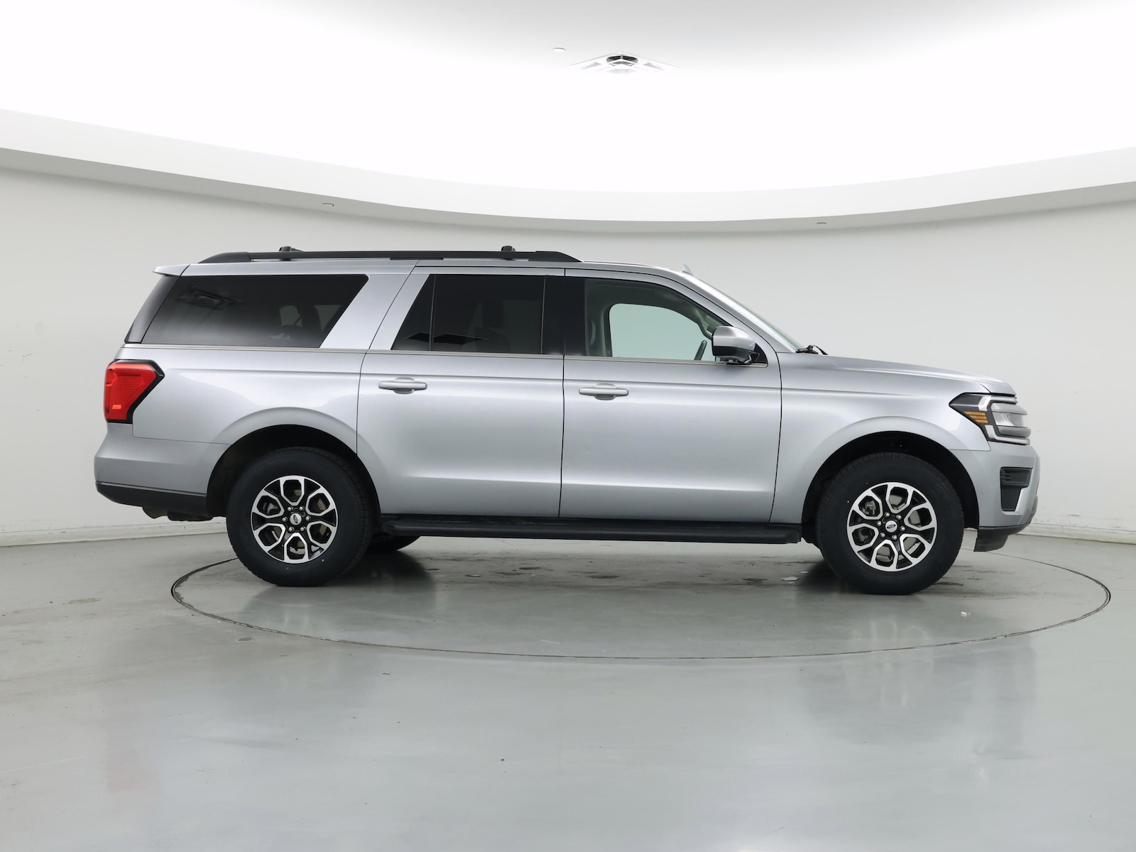2024 Ford Expedition XLT - Photo 8