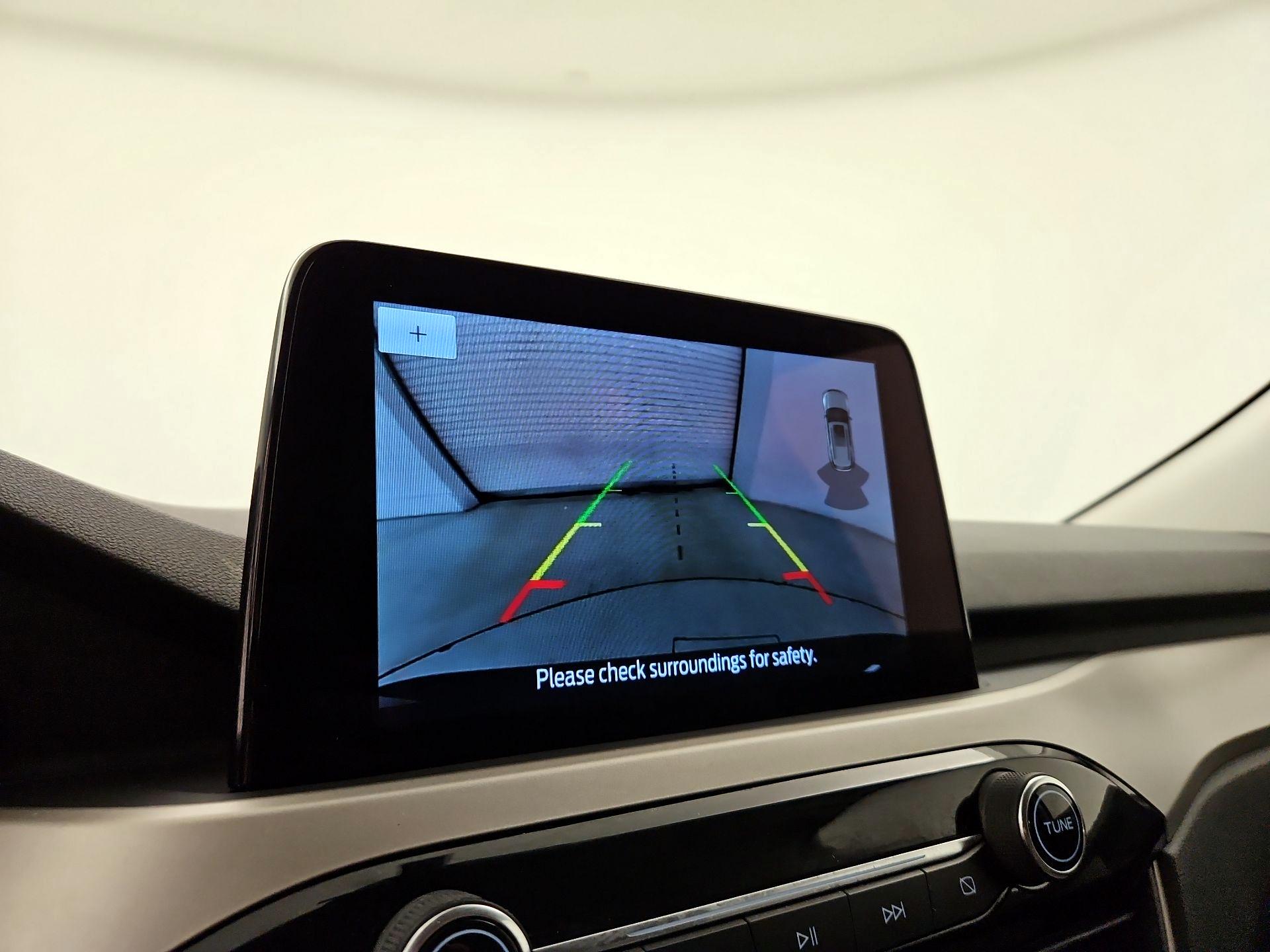 Thumbnail: 2022 Ford Escape - 15