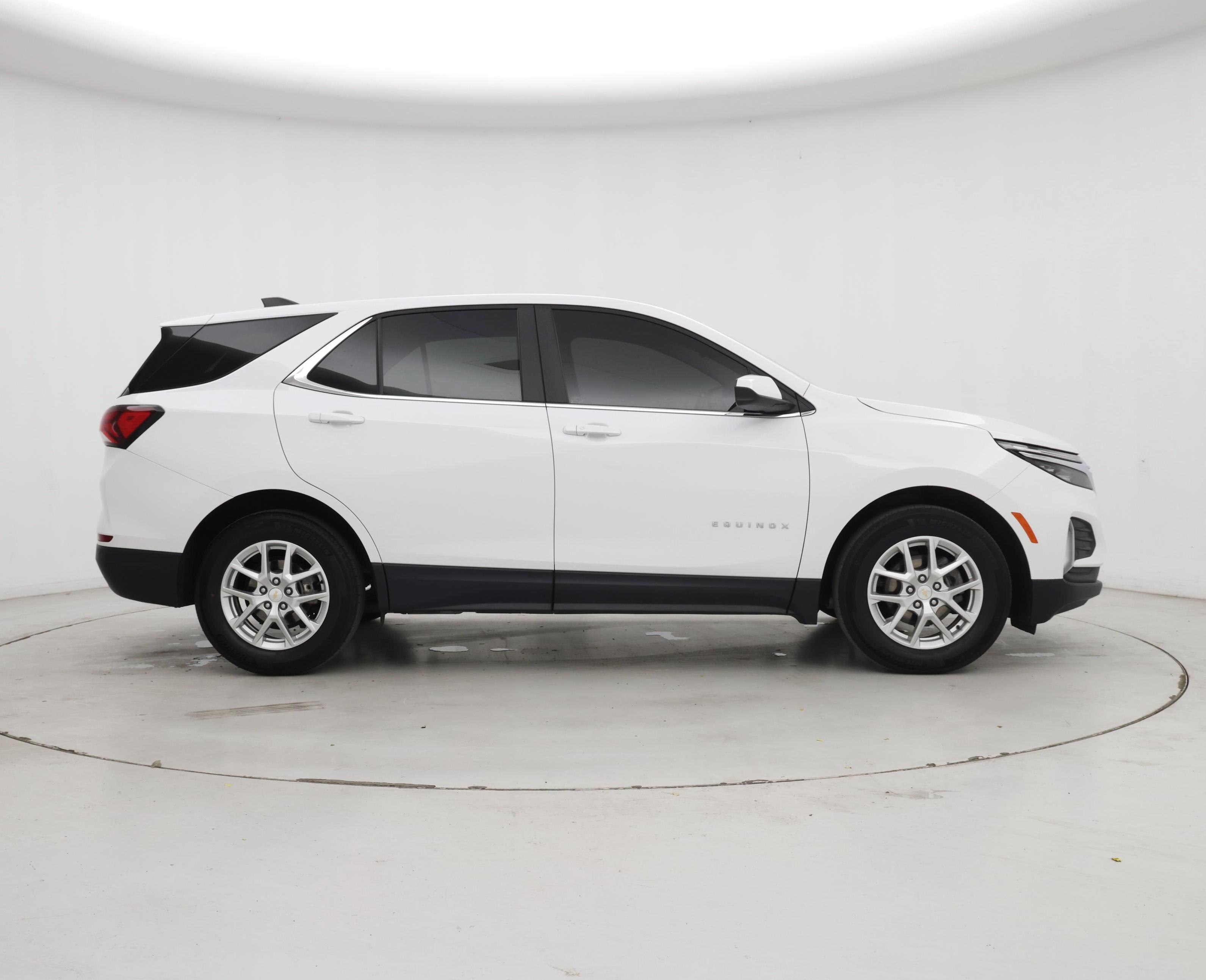 Thumbnail: 2022 Chevrolet Equinox - 7