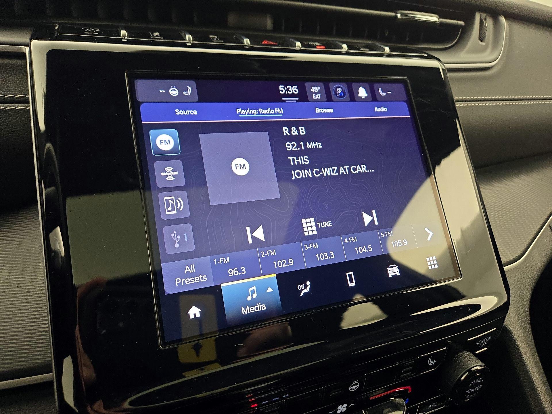 Thumbnail: 2023 Jeep Grand Cherokee - 15