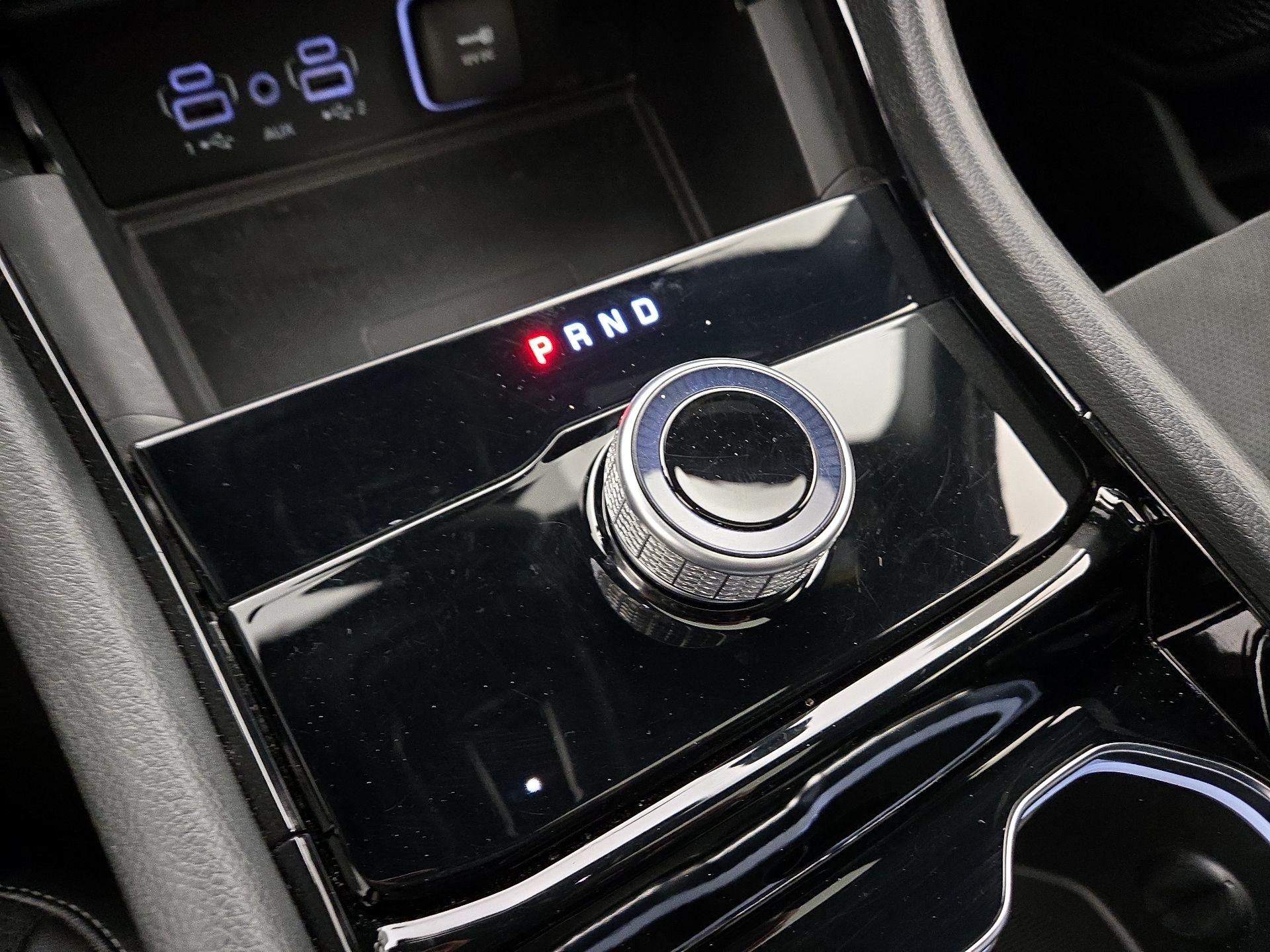 Thumbnail: 2023 Jeep Grand Cherokee - 17