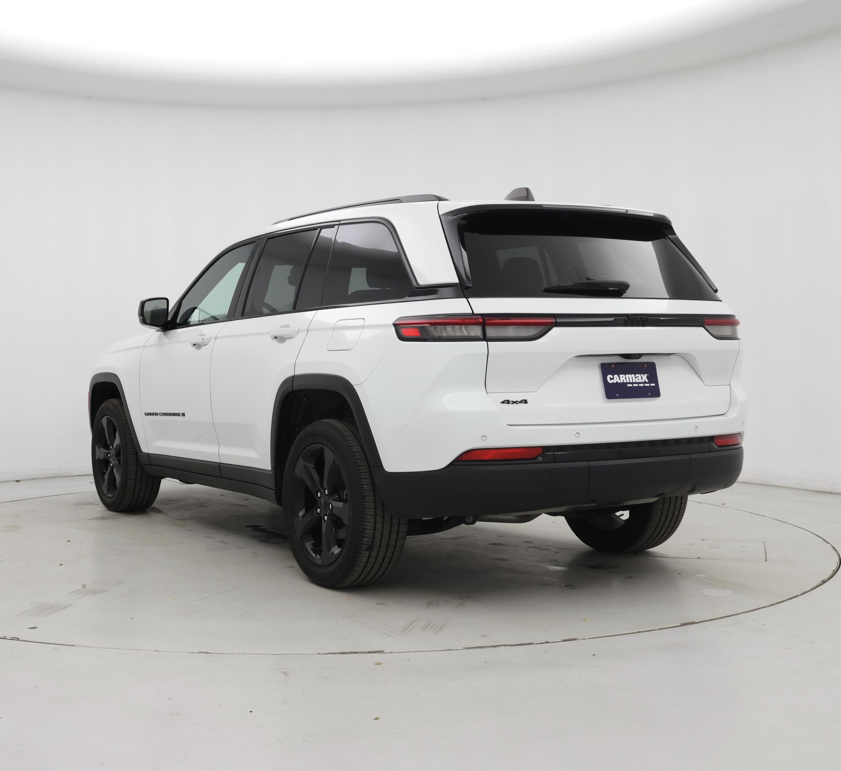 Thumbnail: 2023 Jeep Grand Cherokee - 2