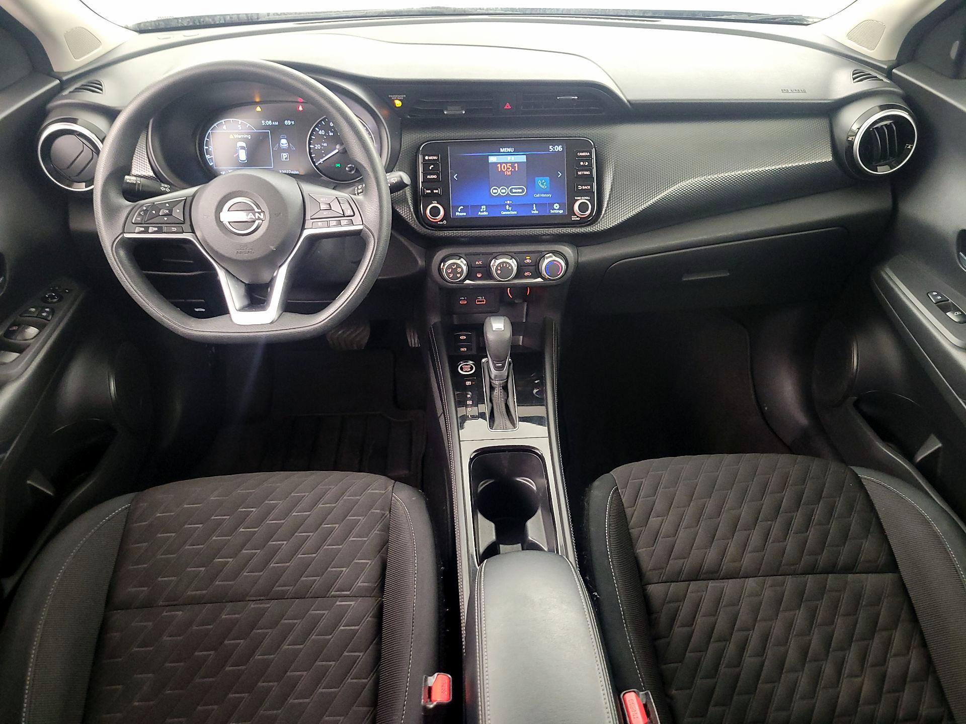 Thumbnail: 2023 Nissan Kicks - 9