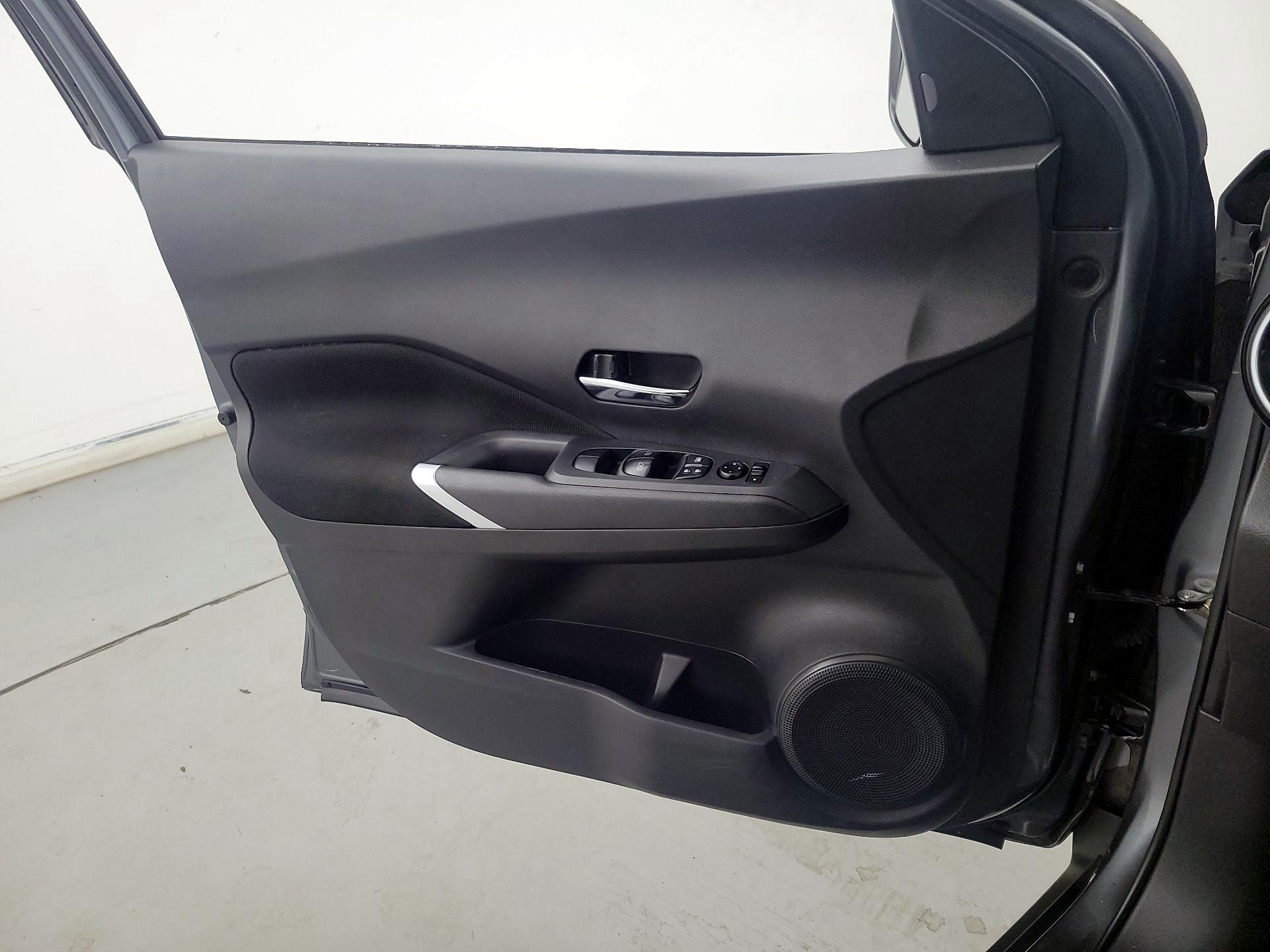 Thumbnail: 2023 Nissan Kicks - 12