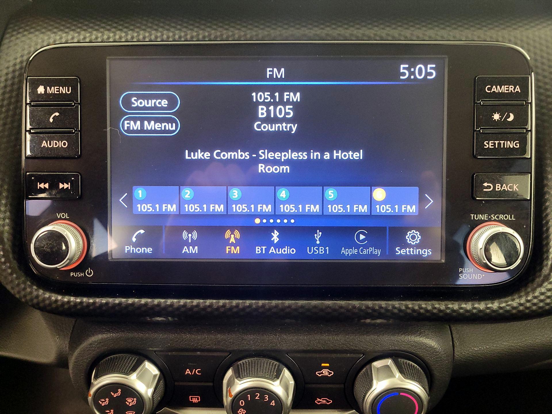 Thumbnail: 2023 Nissan Kicks - 15