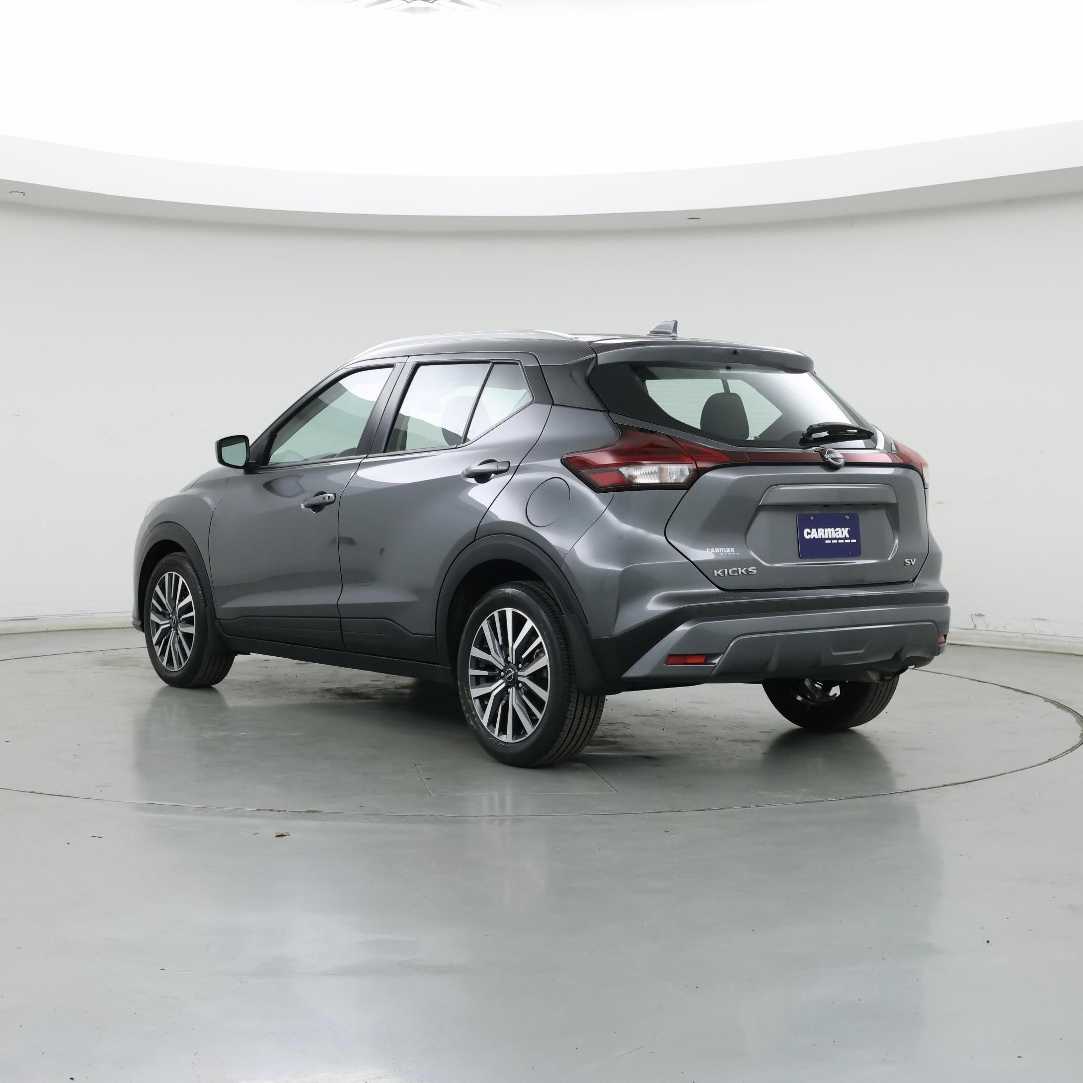 Thumbnail: 2023 Nissan Kicks - 2