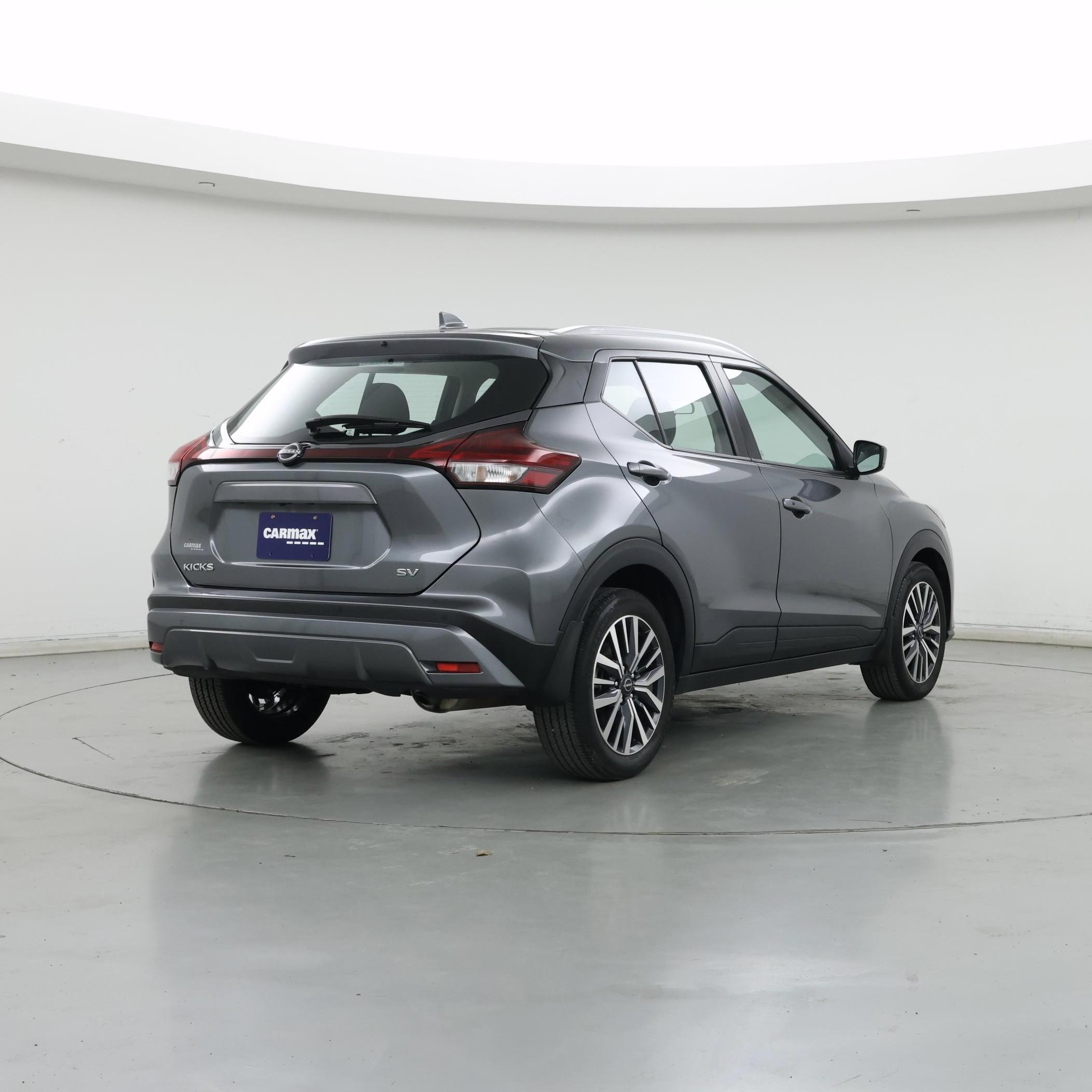 Thumbnail: 2023 Nissan Kicks - 8