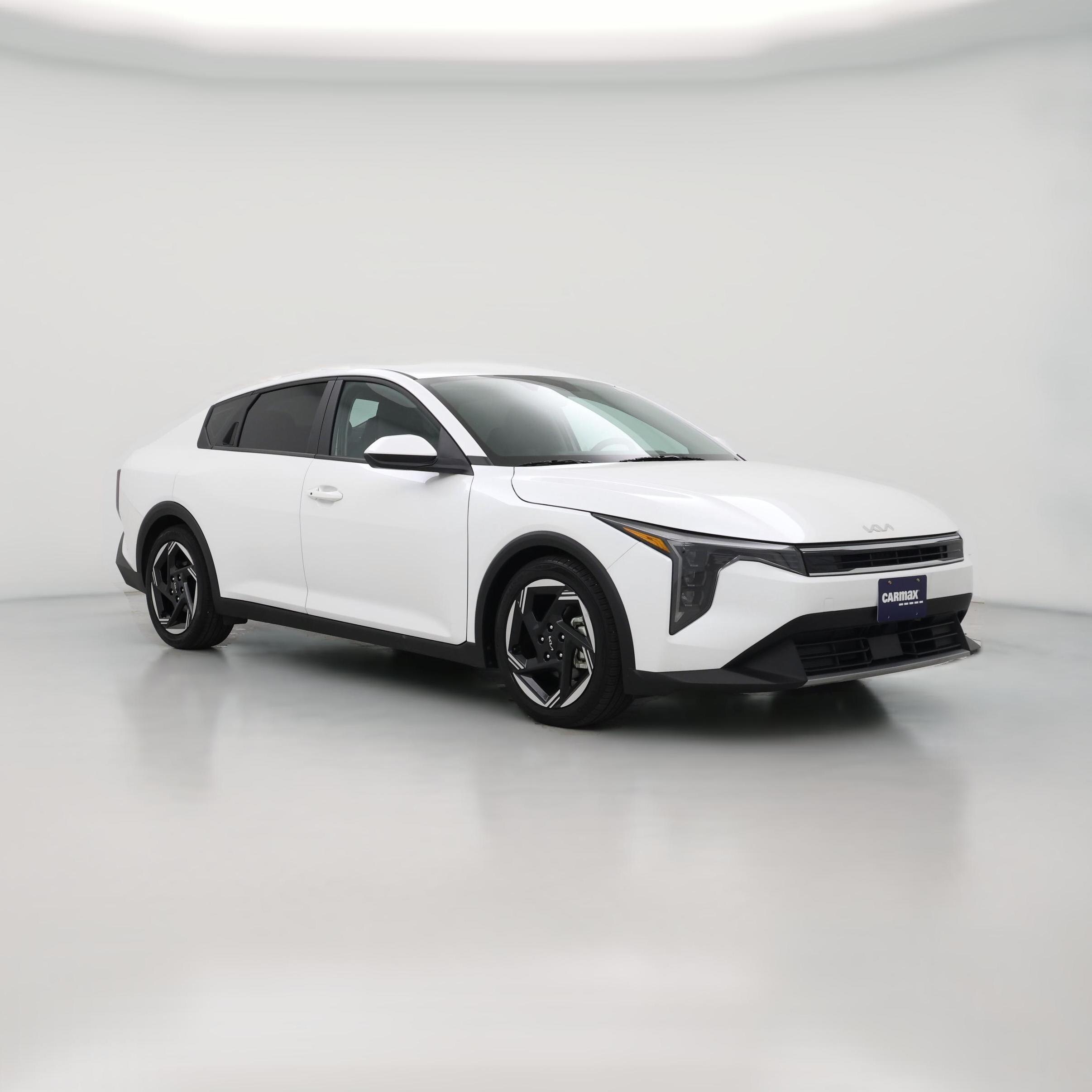 Thumbnail: 2025 Kia K4 - 1