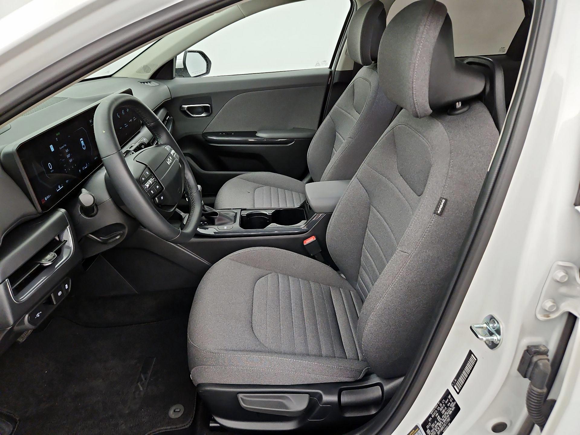 Thumbnail: 2025 Kia K4 - 11