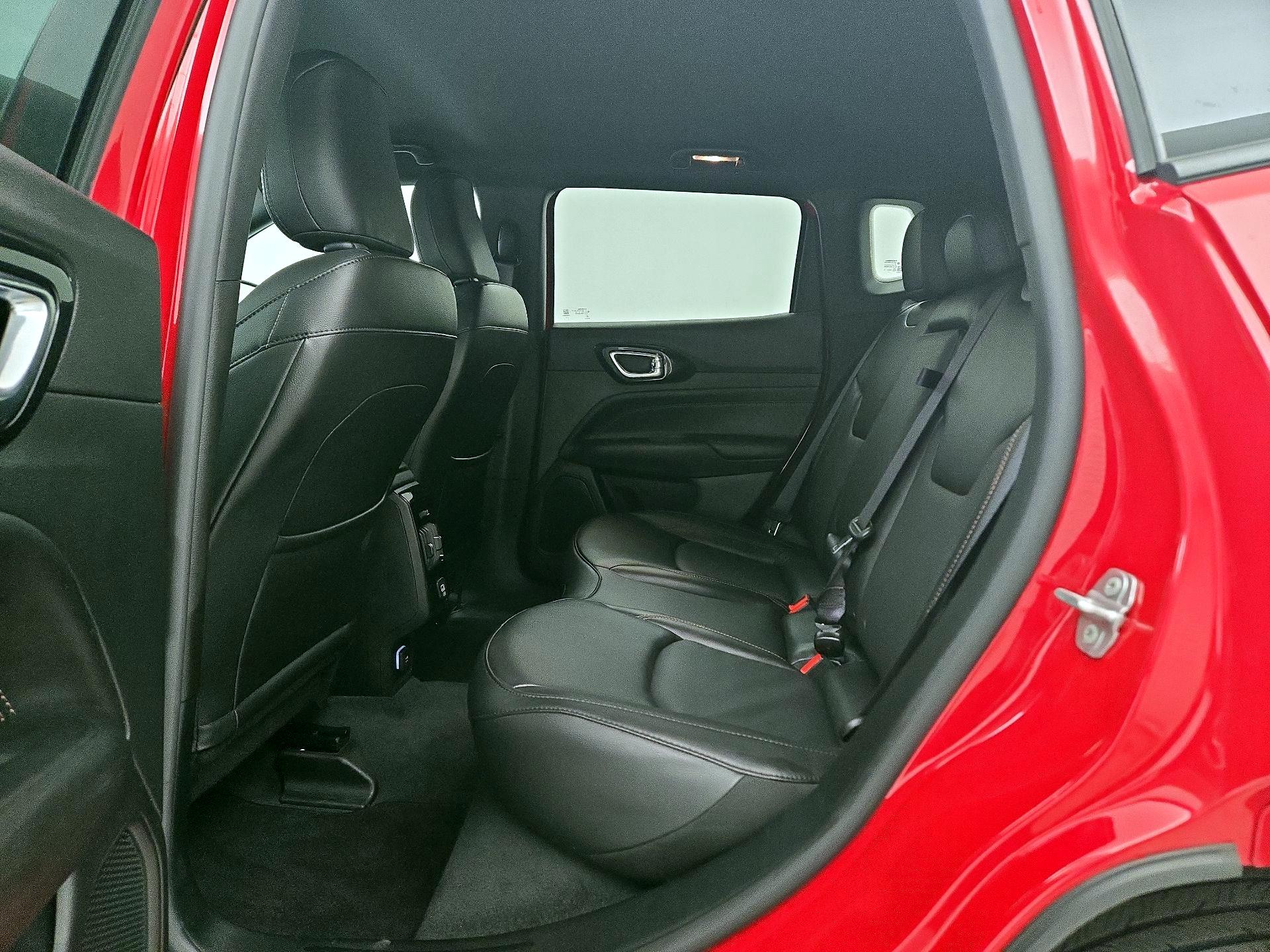 Thumbnail: 2022 Jeep Compass - 19