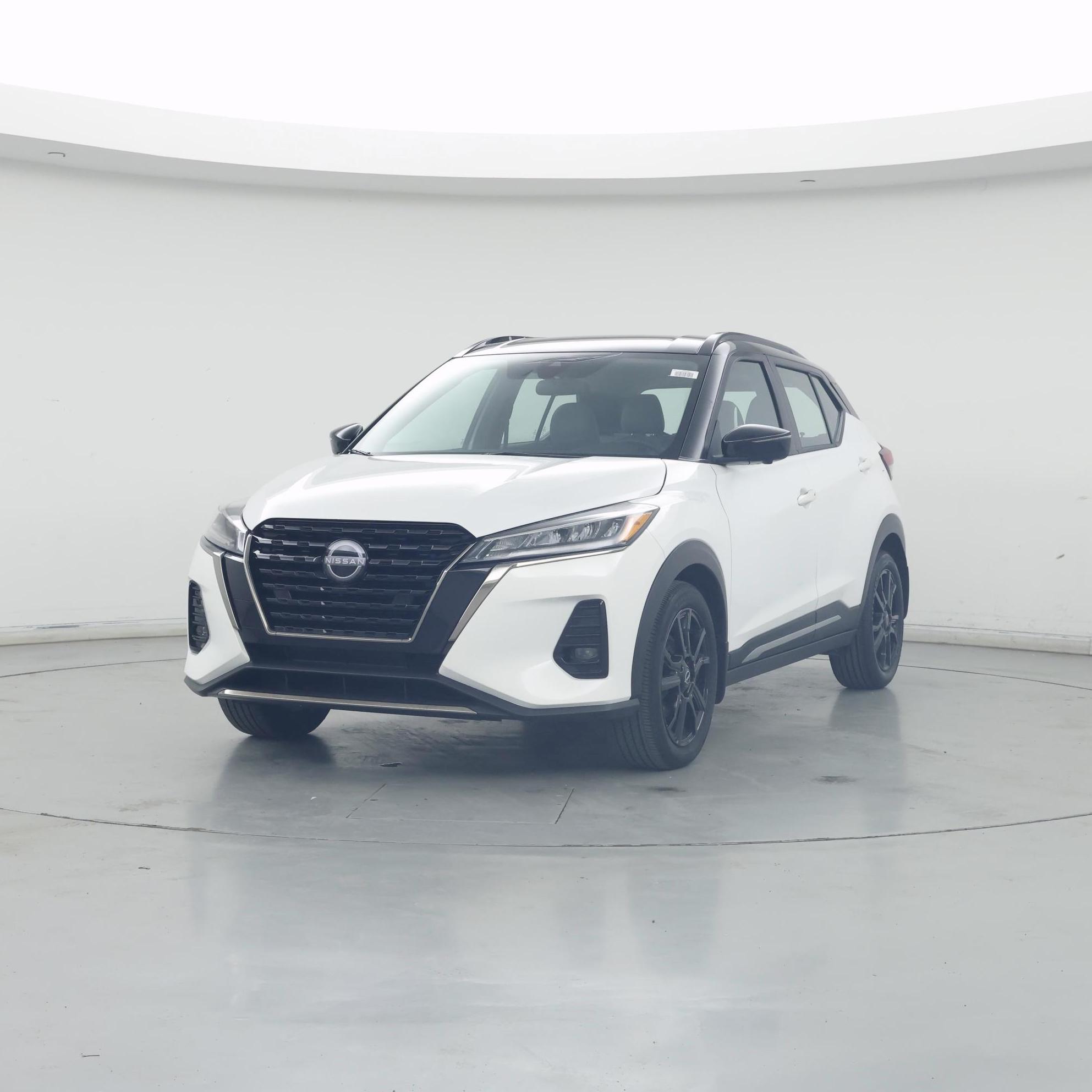 Thumbnail: 2023 Nissan Kicks - 4